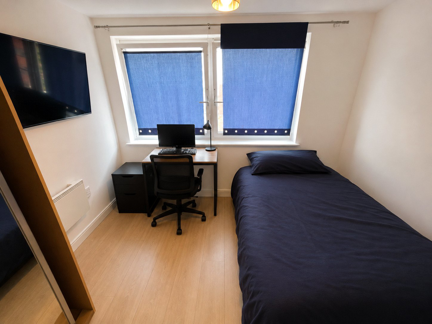 Prince Regents Road, Hounslow, Greater London, TW3, photo 5