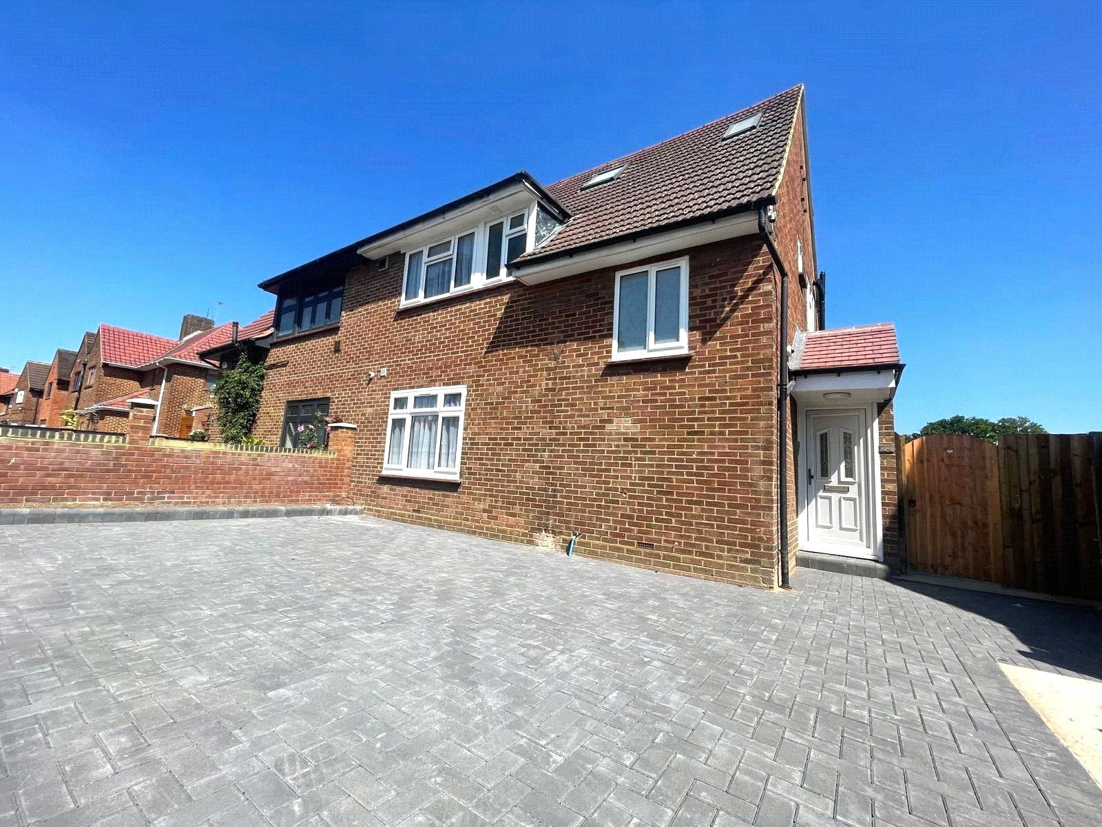 Hall Road, Isleworth, Greater London, TW7