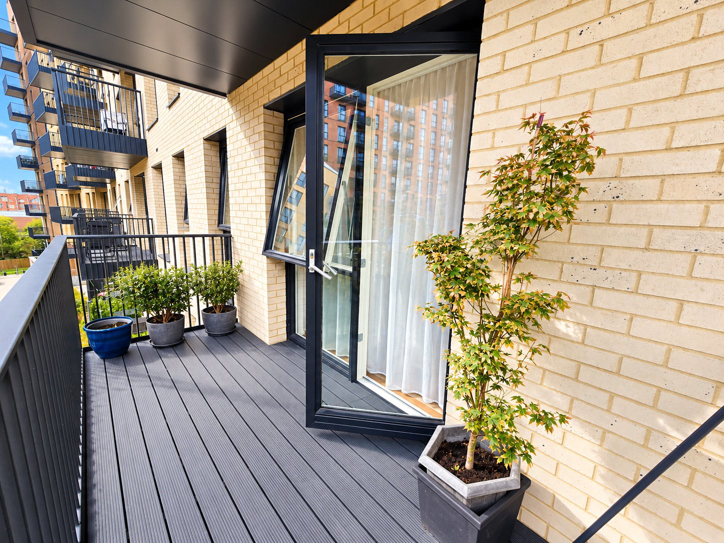 Farine Avenue, Hayes, Greater London, UB3, photo 9