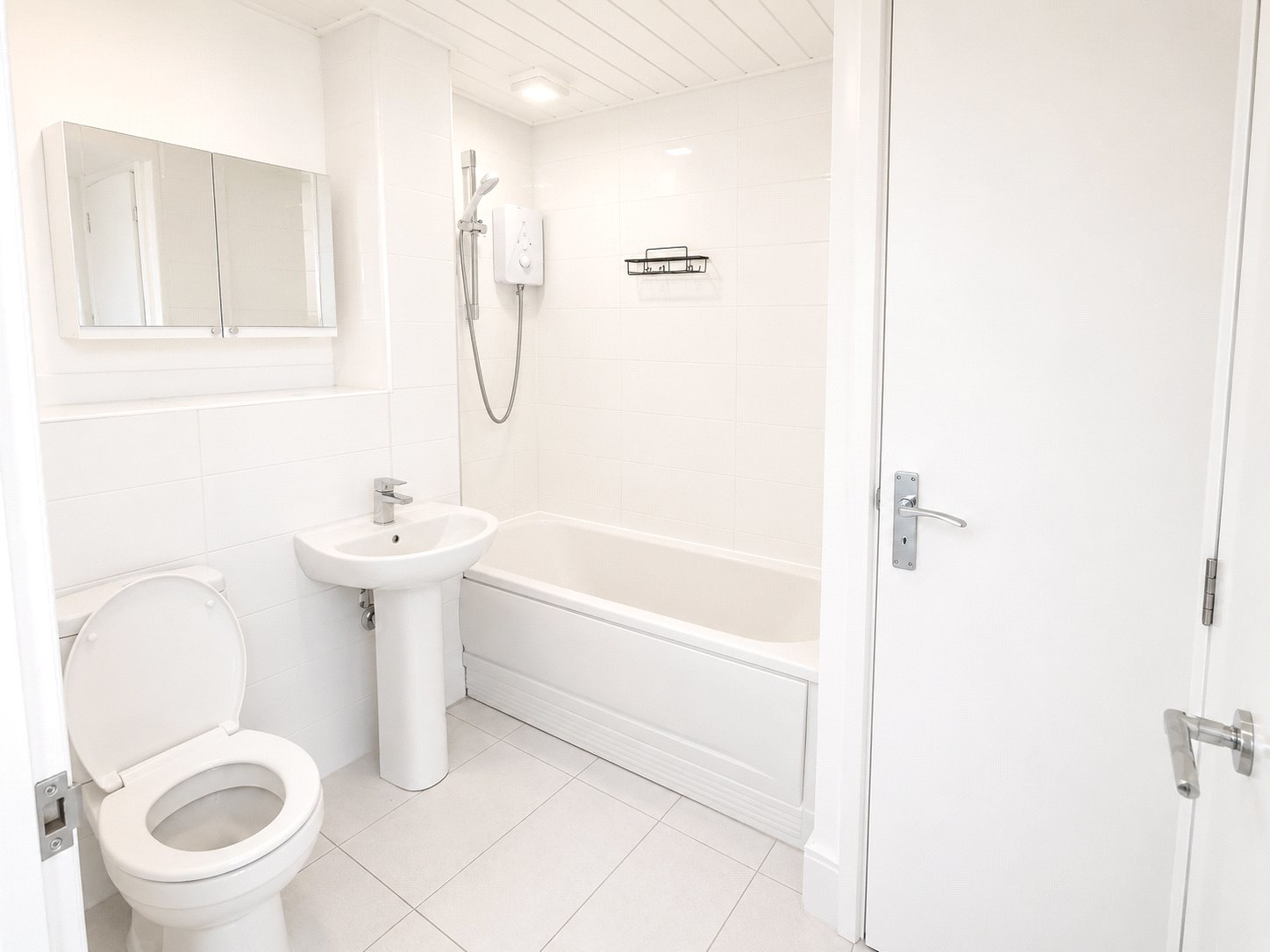 Willenhall Drive, Hayes, Greater London, UB3, photo 6