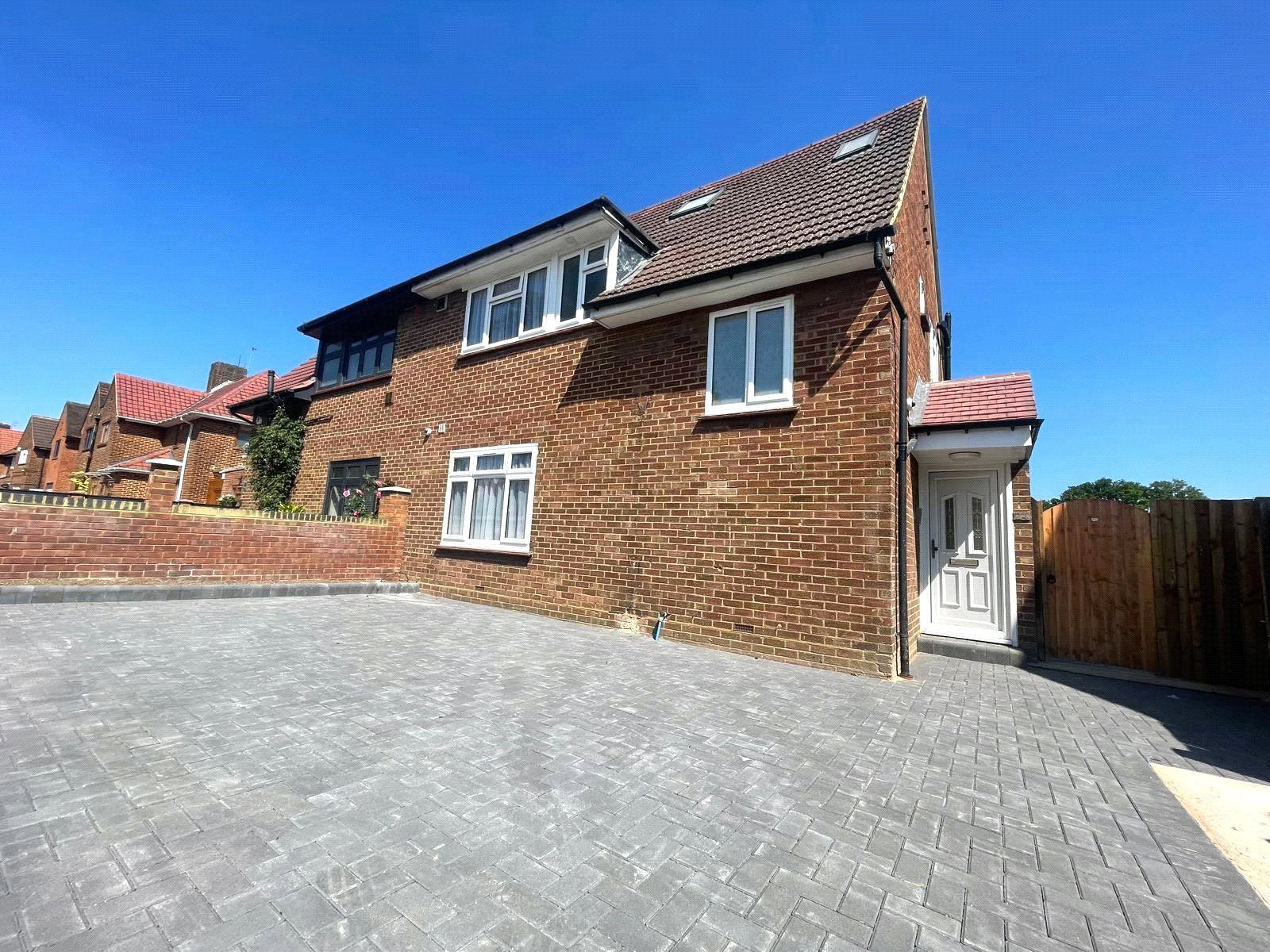 Hall Road, Isleworth, Greater London, TW7