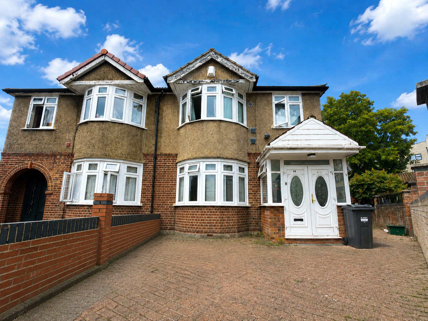Cambridge Close, Hounslow, Greater London, TW4
