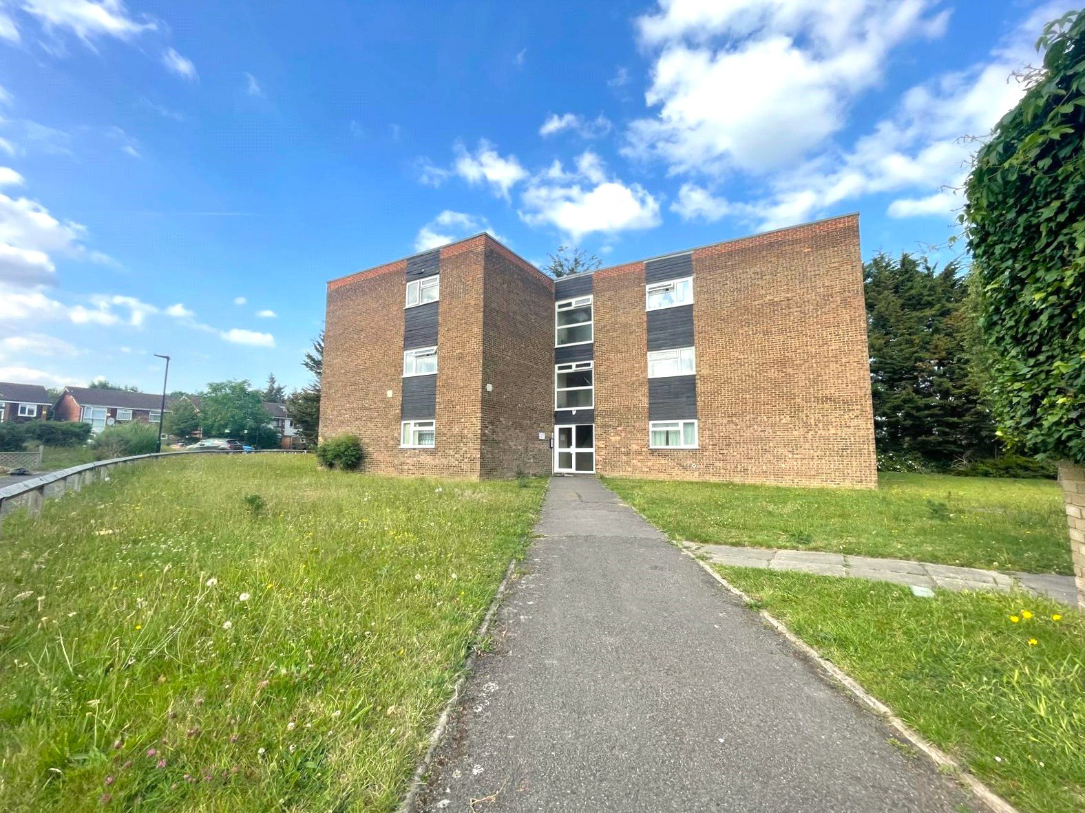 Spencer Road, Isleworth, Greater London, TW7