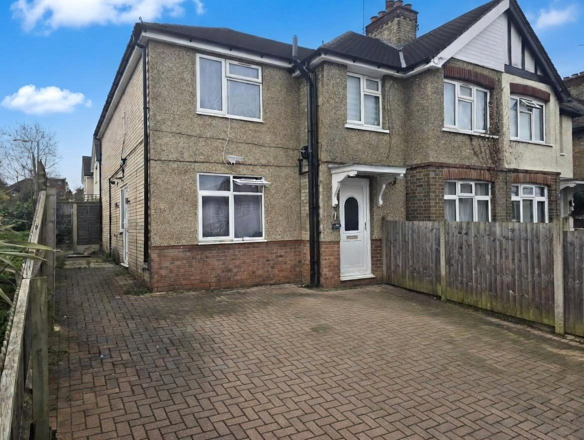 Oakdene Road, Hillingdon, Greater London, UB10
