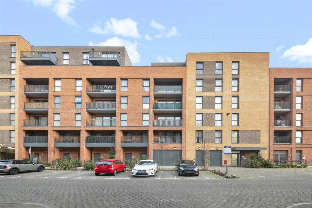 Chailey Place, Hayes, Greater London, UB3