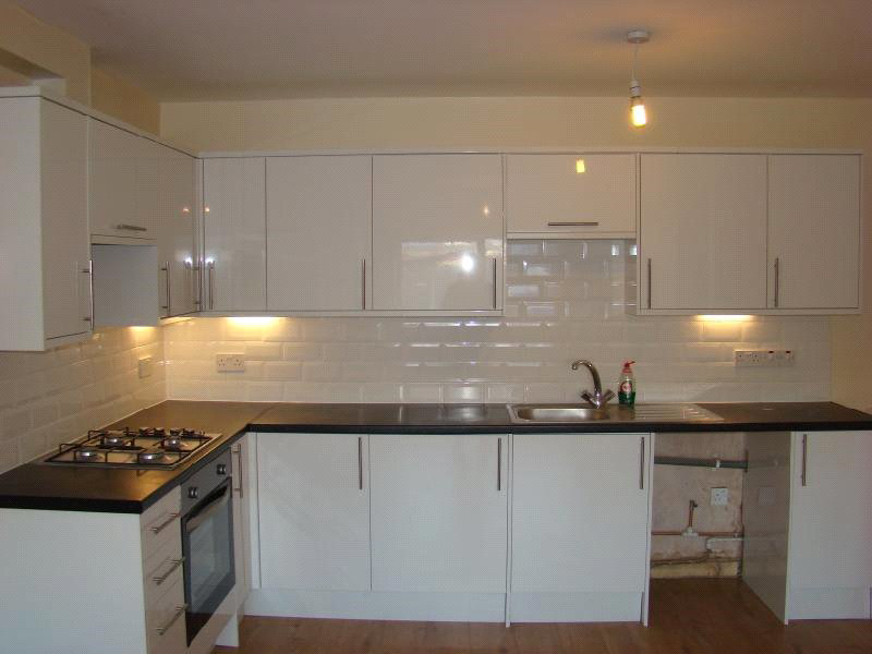Old Station Road, Hayes, Greater London, UB3, photo 3