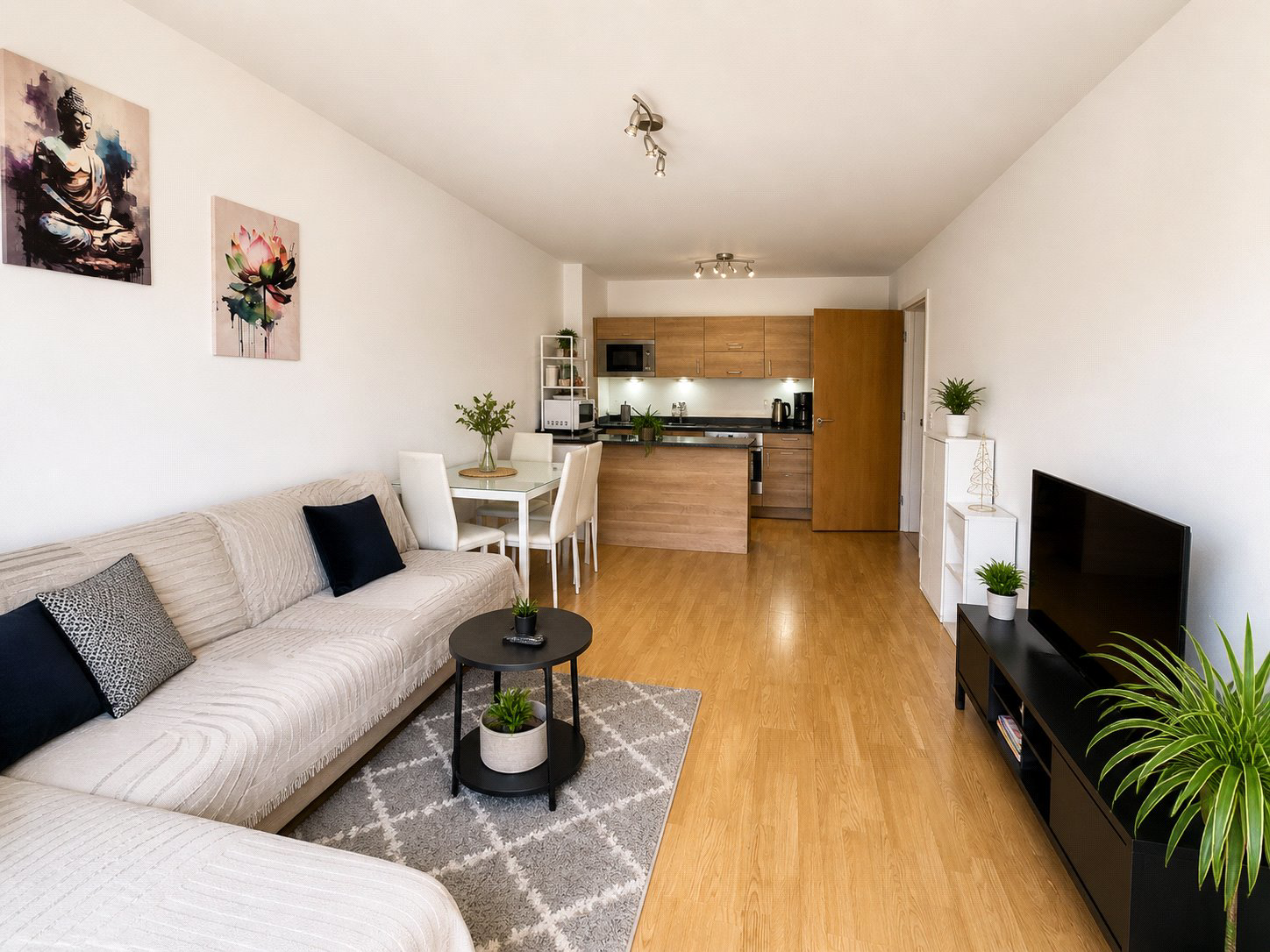 Park Lodge Avenue, West Drayton, Greater London, UB7, photo 2