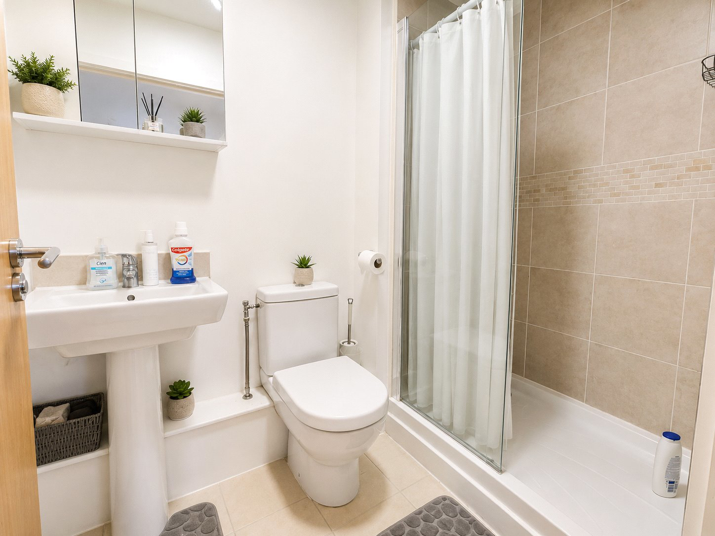 Park Lodge Avenue, West Drayton, Greater London, UB7, photo 7