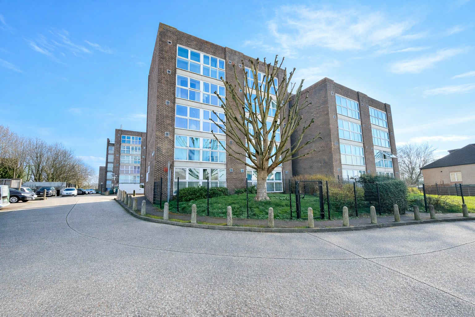Harris Close, Hounslow, Greater London, TW3