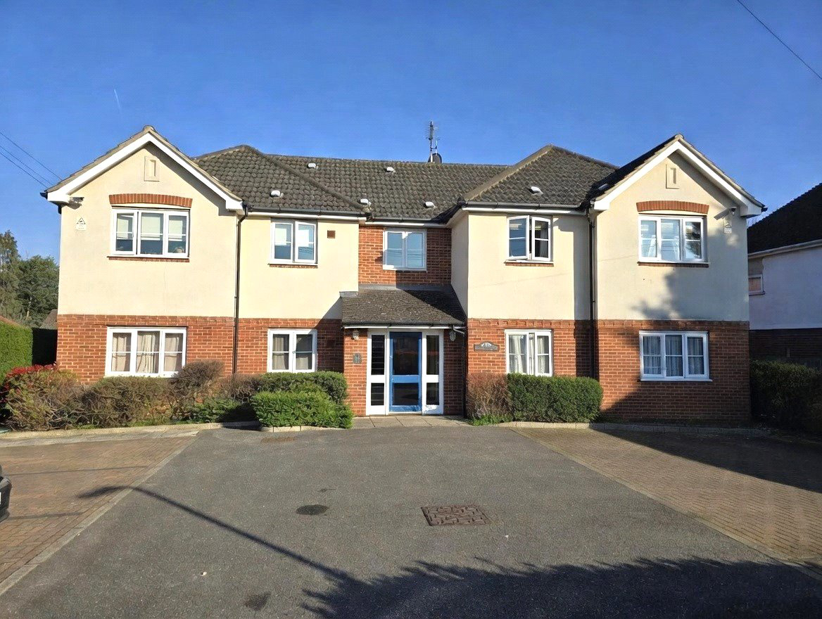 Corwell Lane, Uxbridge, Greater London, UB8