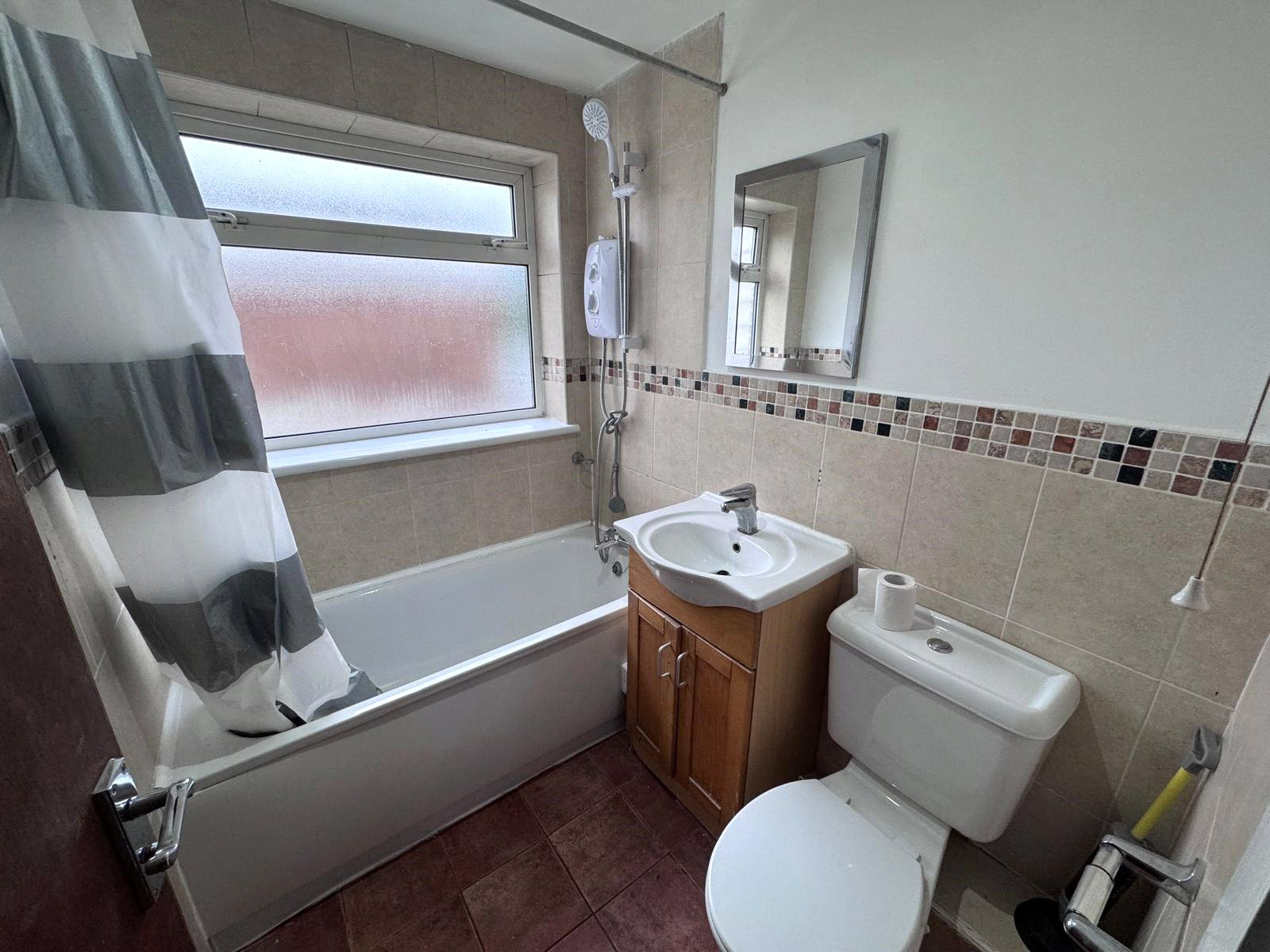Aintree Close, Uxbridge, Greater London, UB8, photo 5