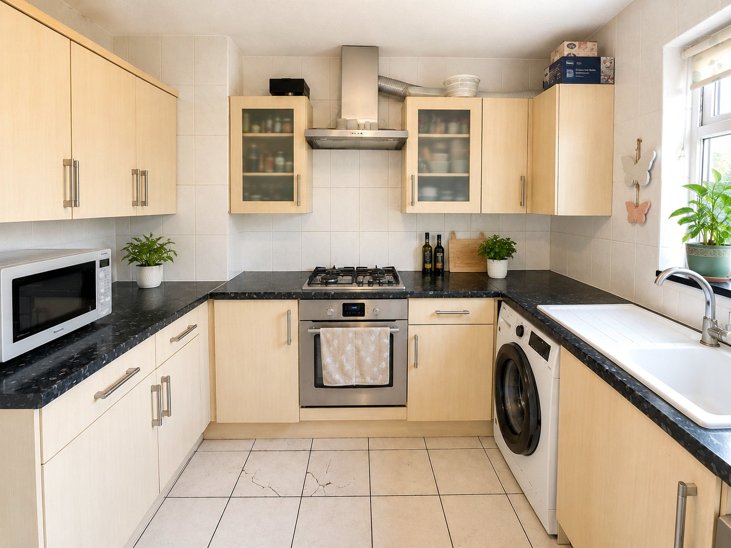 Abbotswood Way, Hayes, Greater London, UB3, photo 4
