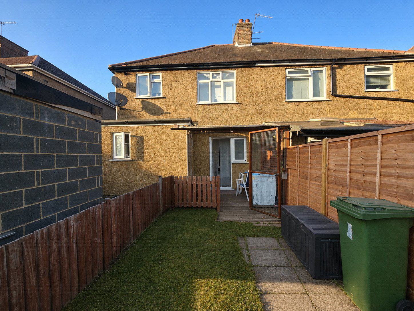 Garden & Rear