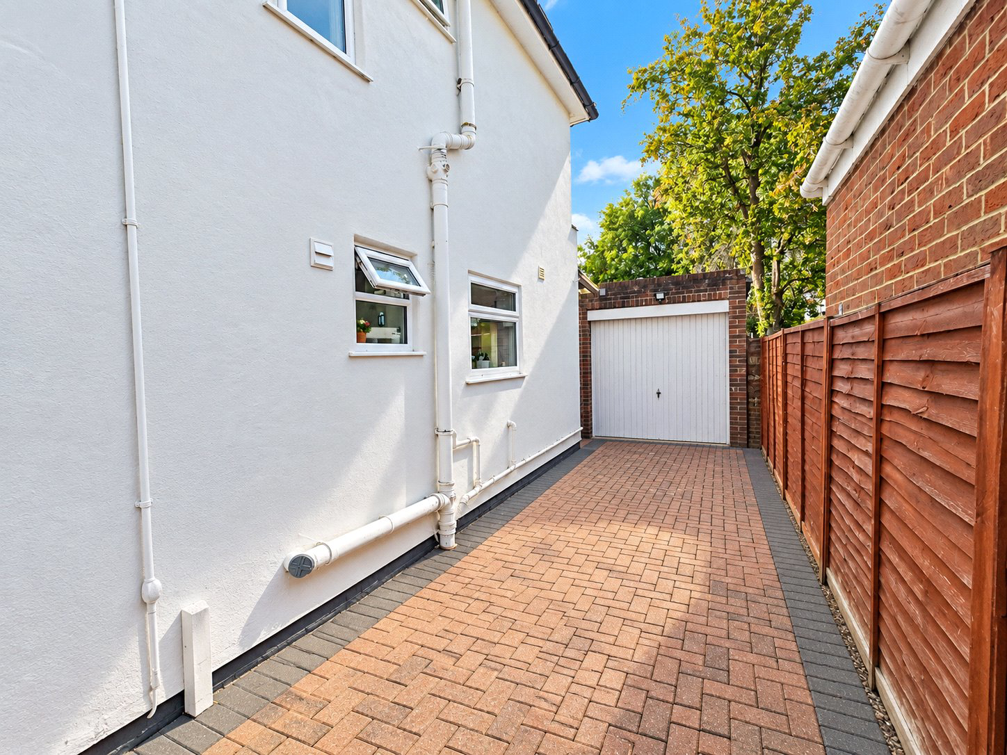 Mulberry Drive, Langley, Berkshire, SL3, photo 7