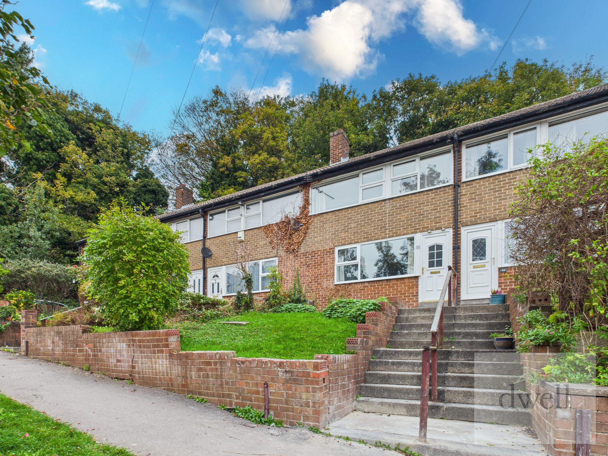 Gledhow Wood Road, Roundhay, Leeds, LS8 4BZ