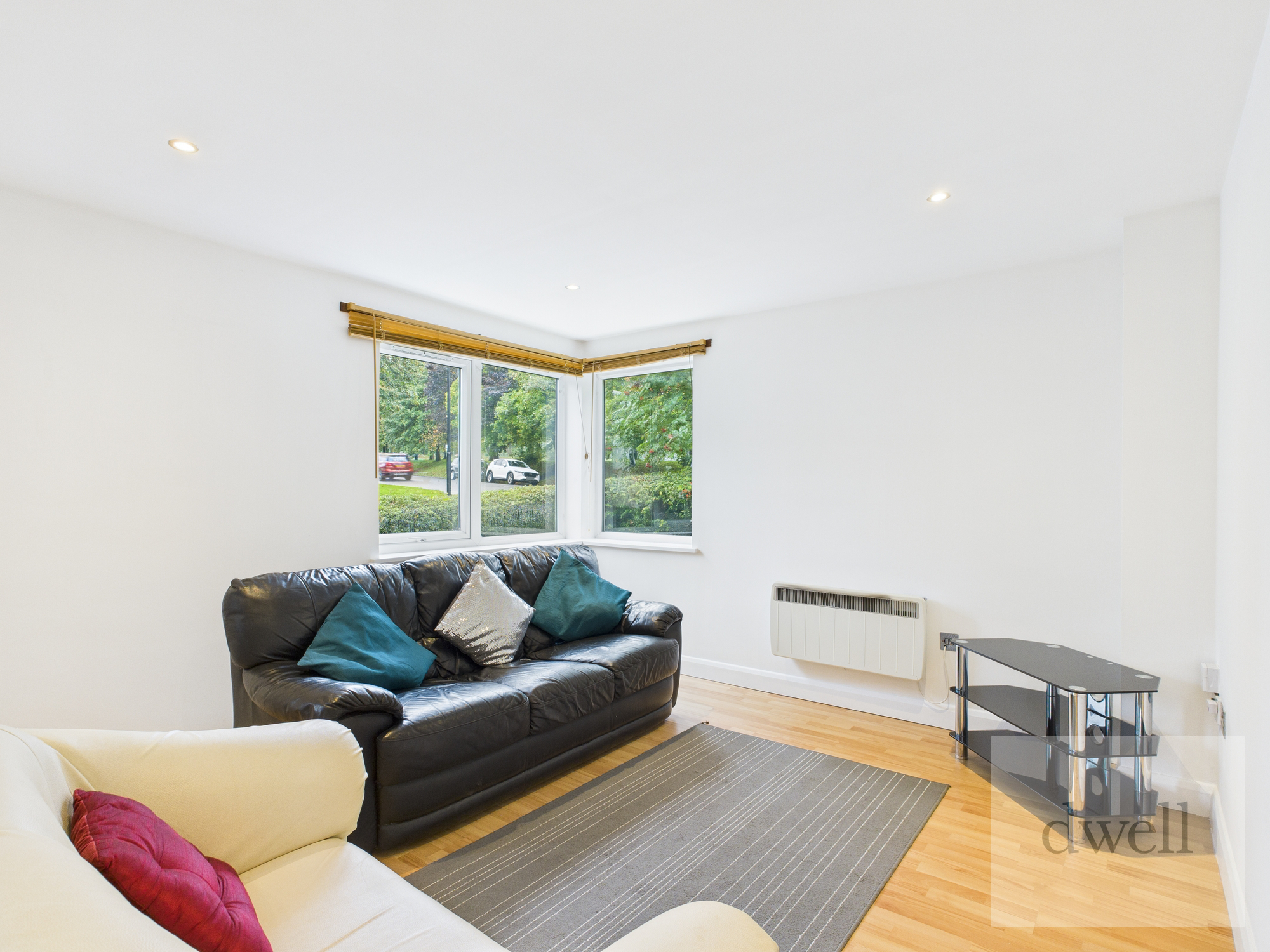 Rampart Road, Hyde Park, Leeds, LS6 2NA