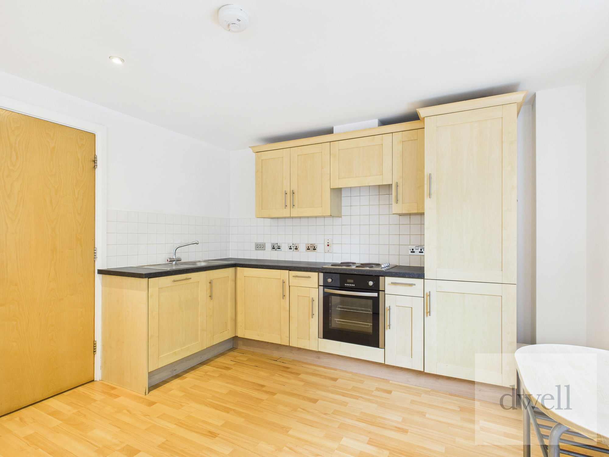 Rampart Road, Hyde Park, Leeds, LS6 2NA, photo 3