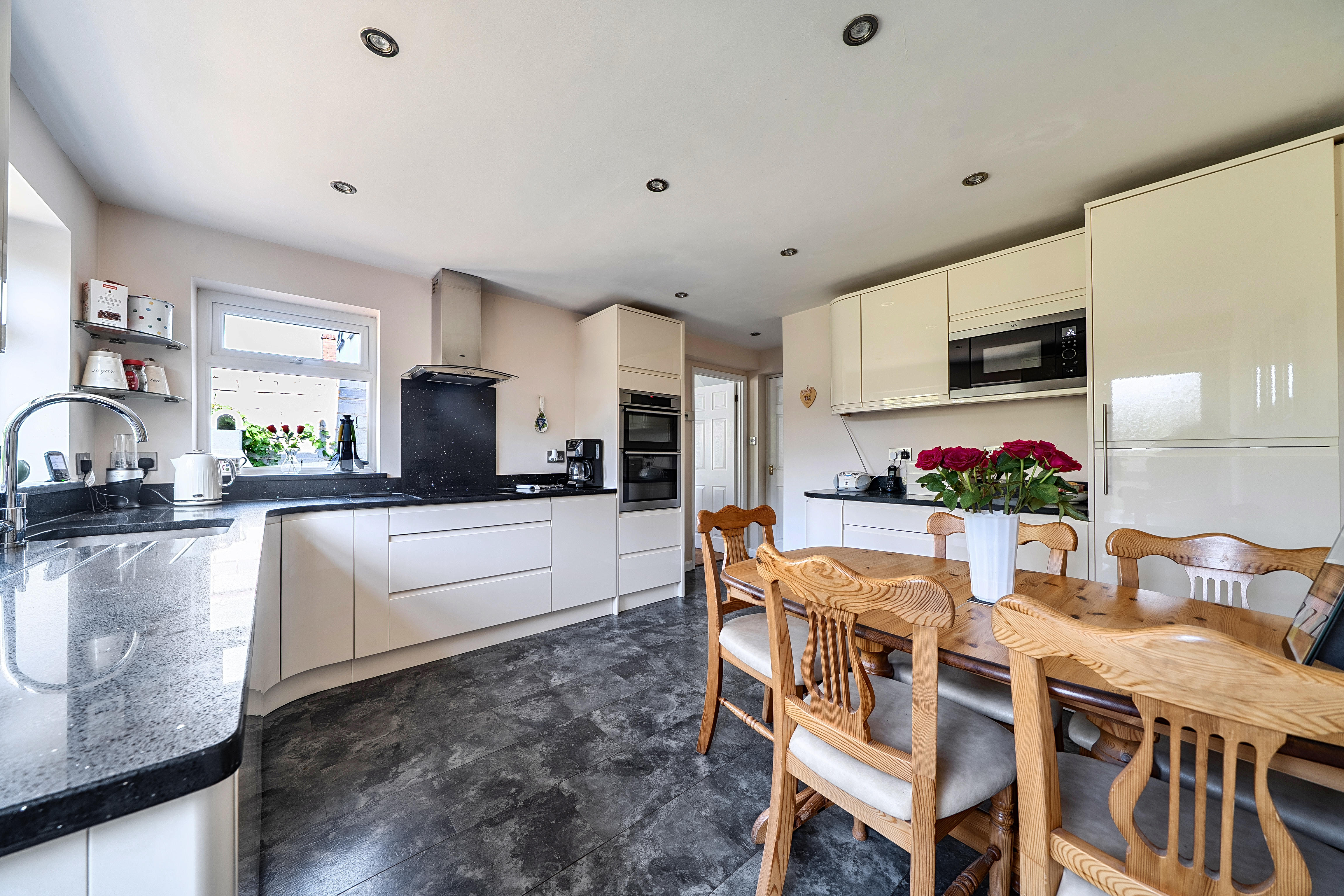 Foxon Lane, Caterham, CR3, photo 3