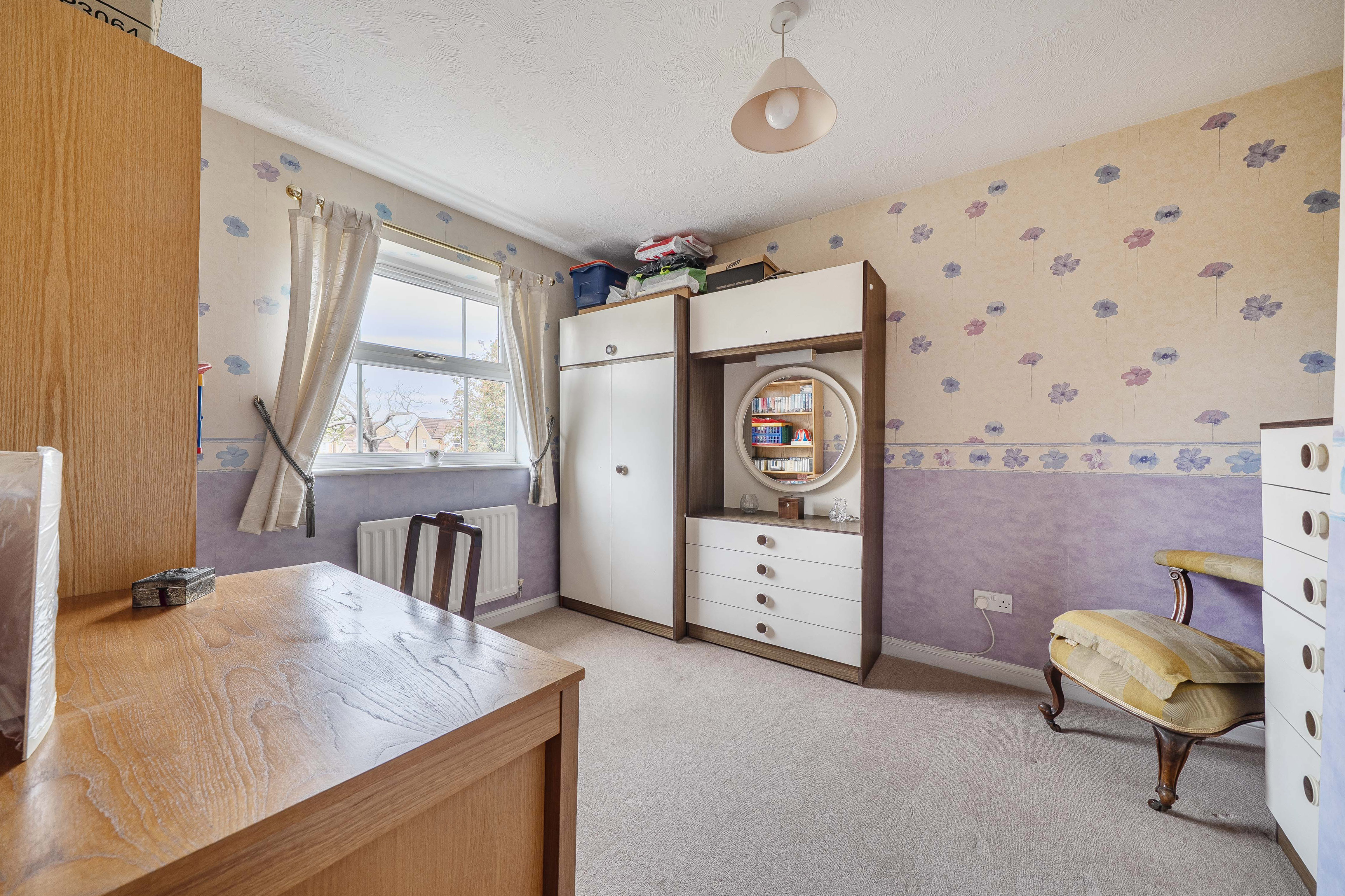Stanley Close, Coulsdon, CR5, photo 13