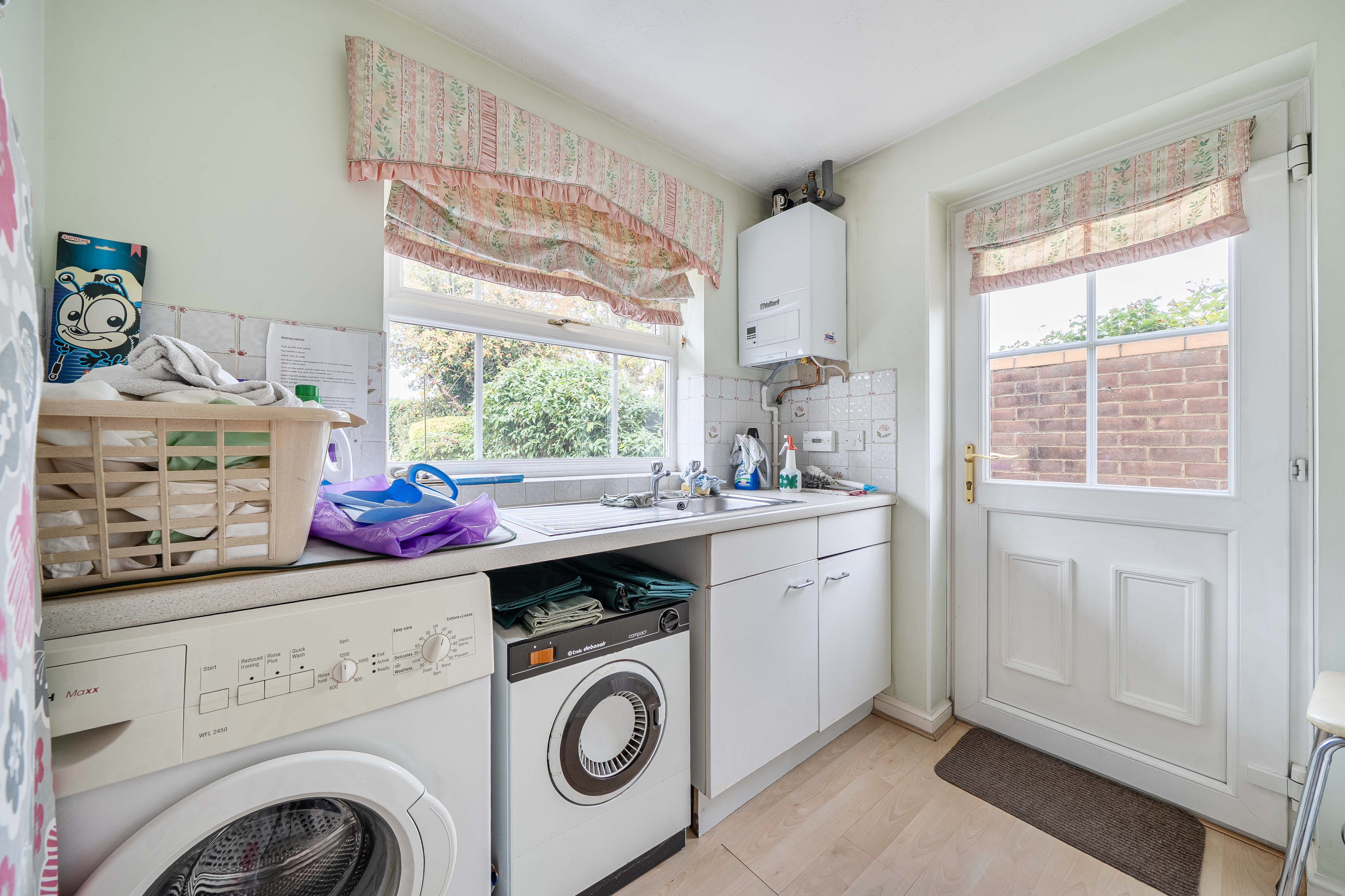 Stanley Close, Coulsdon, CR5, photo 6
