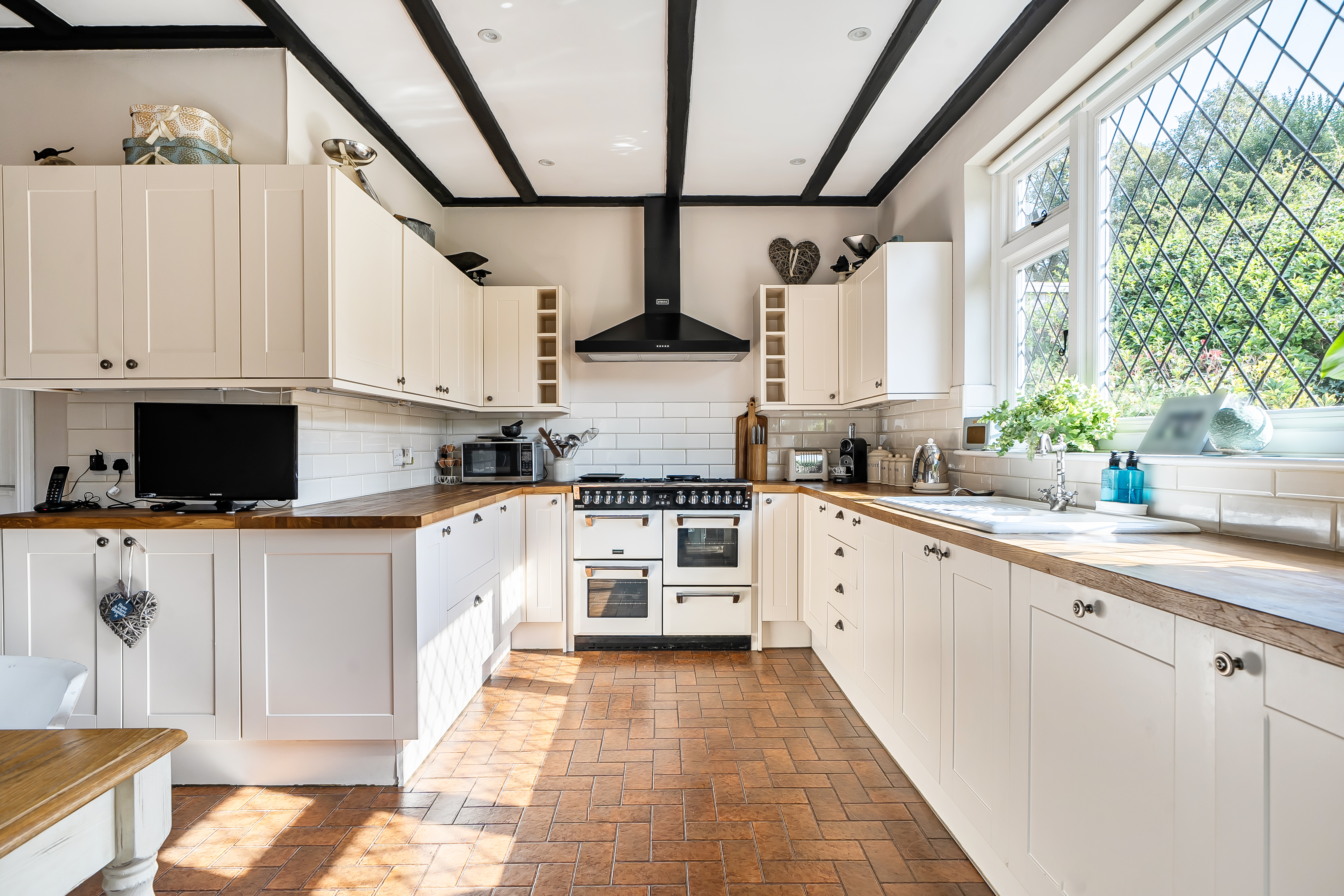 Court Road, Caterham, CR3, photo 3