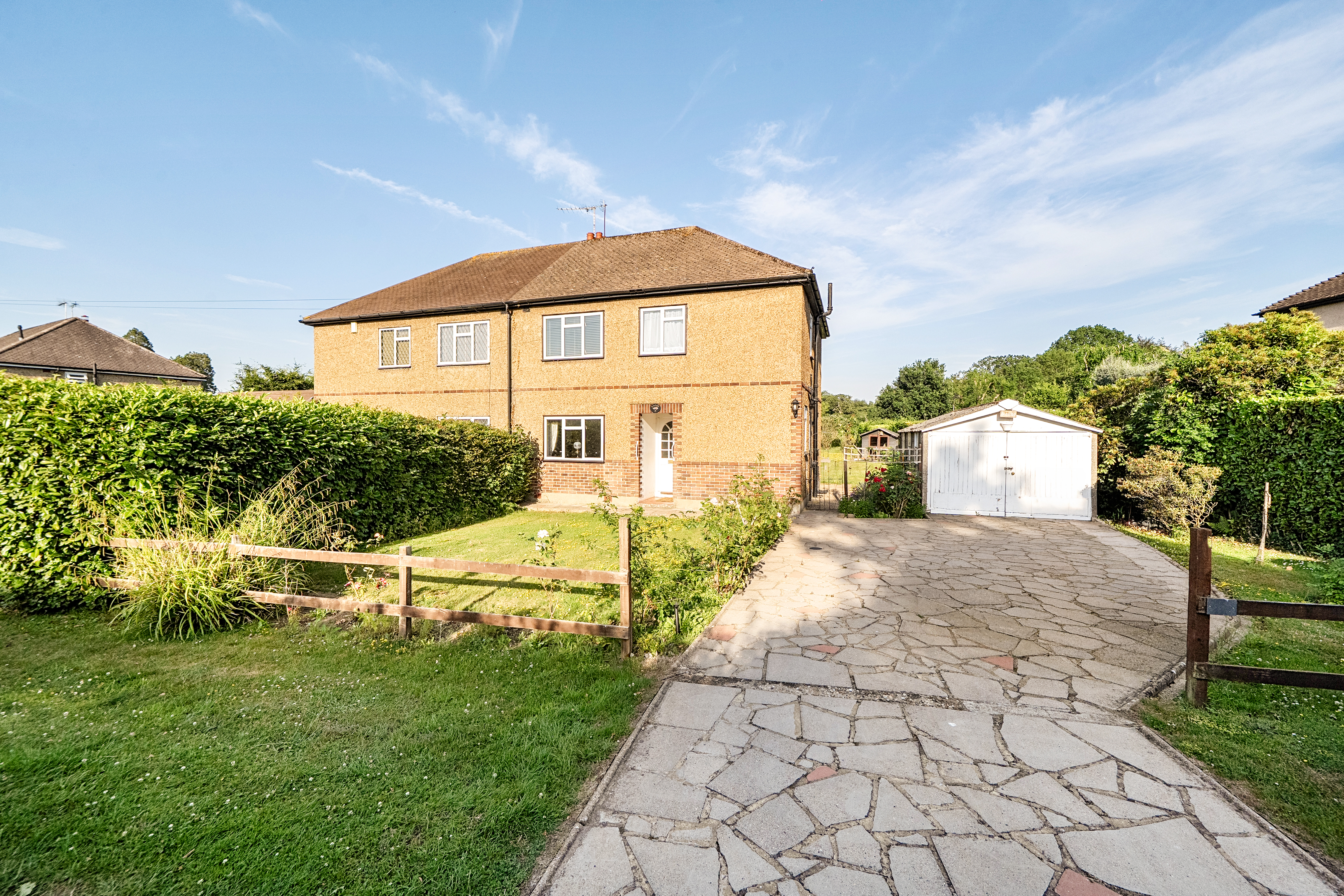 Leazes Avenue, Chaldon, CR3