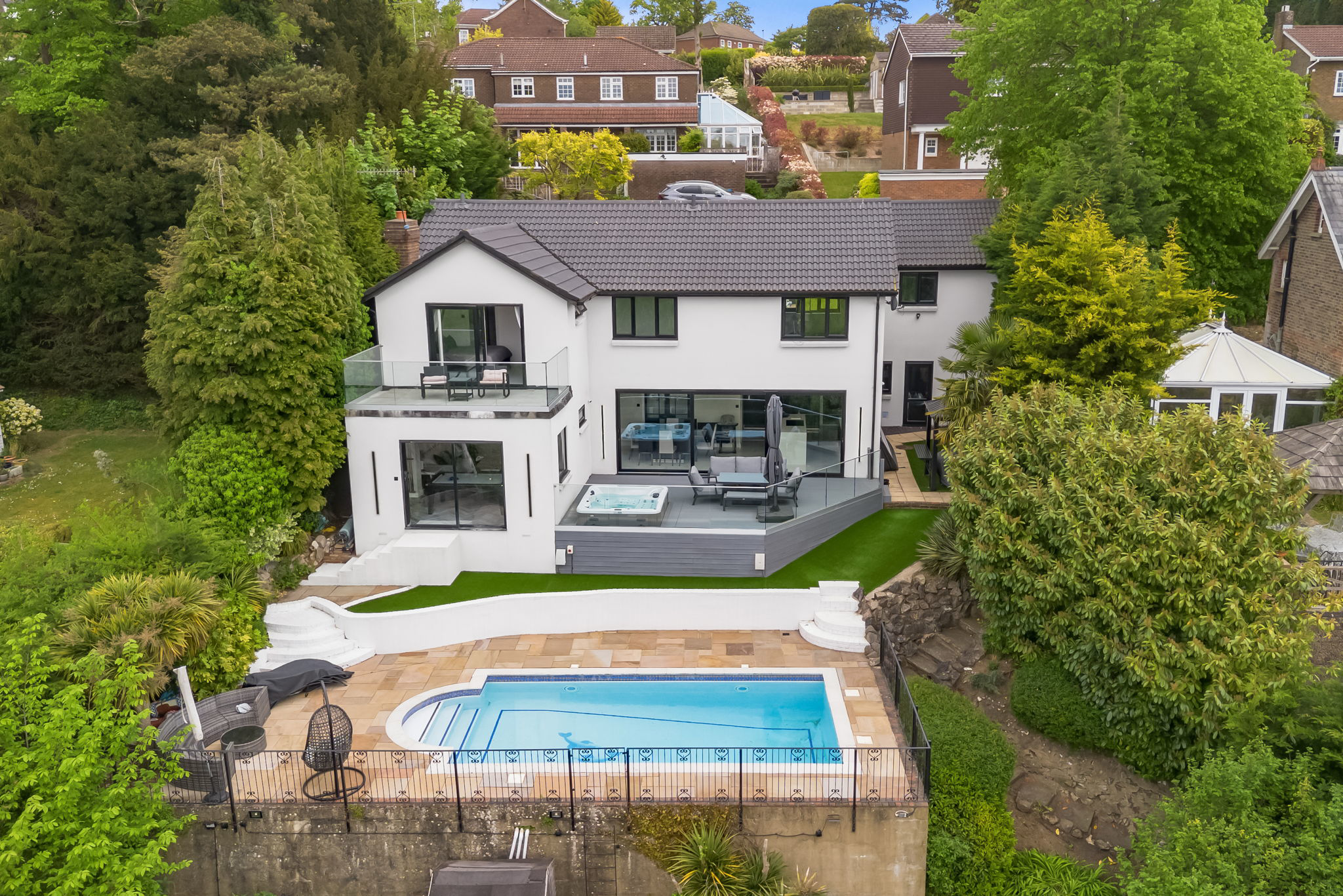 Westview Road, Warlingham, CR6