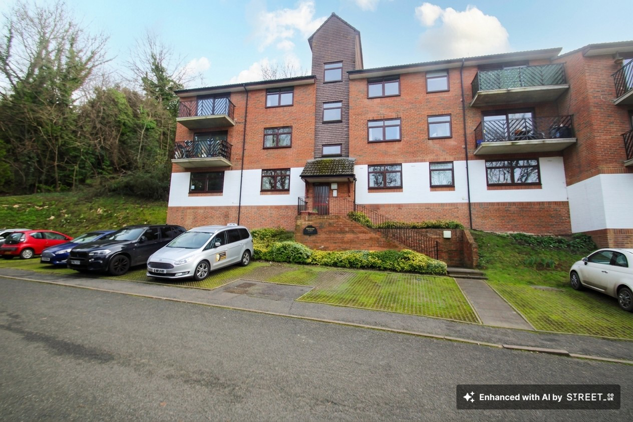 Hillside Road, Whyteleafe, CR3