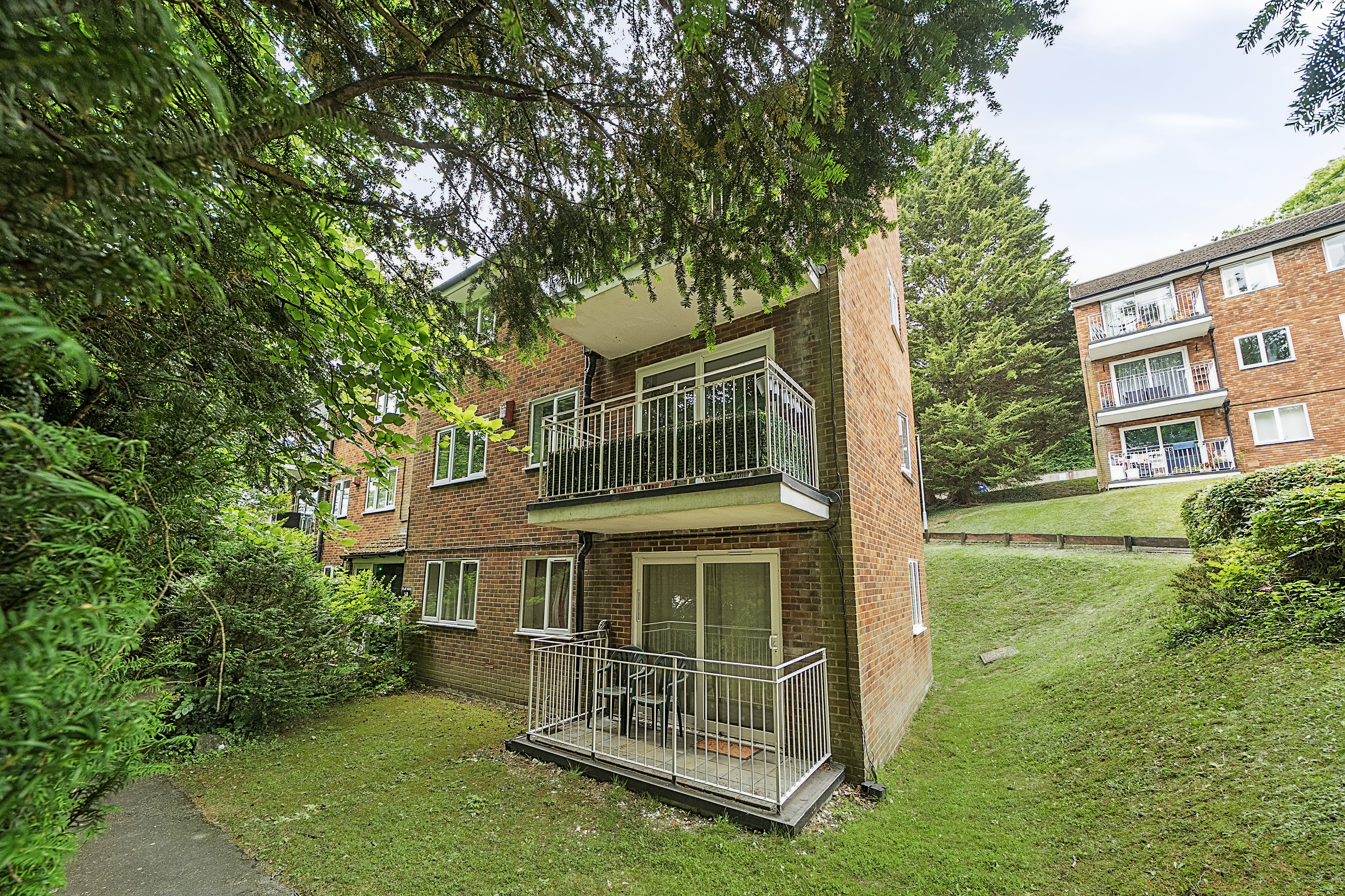 Court Bushes Road, Whyteleafe, CR3