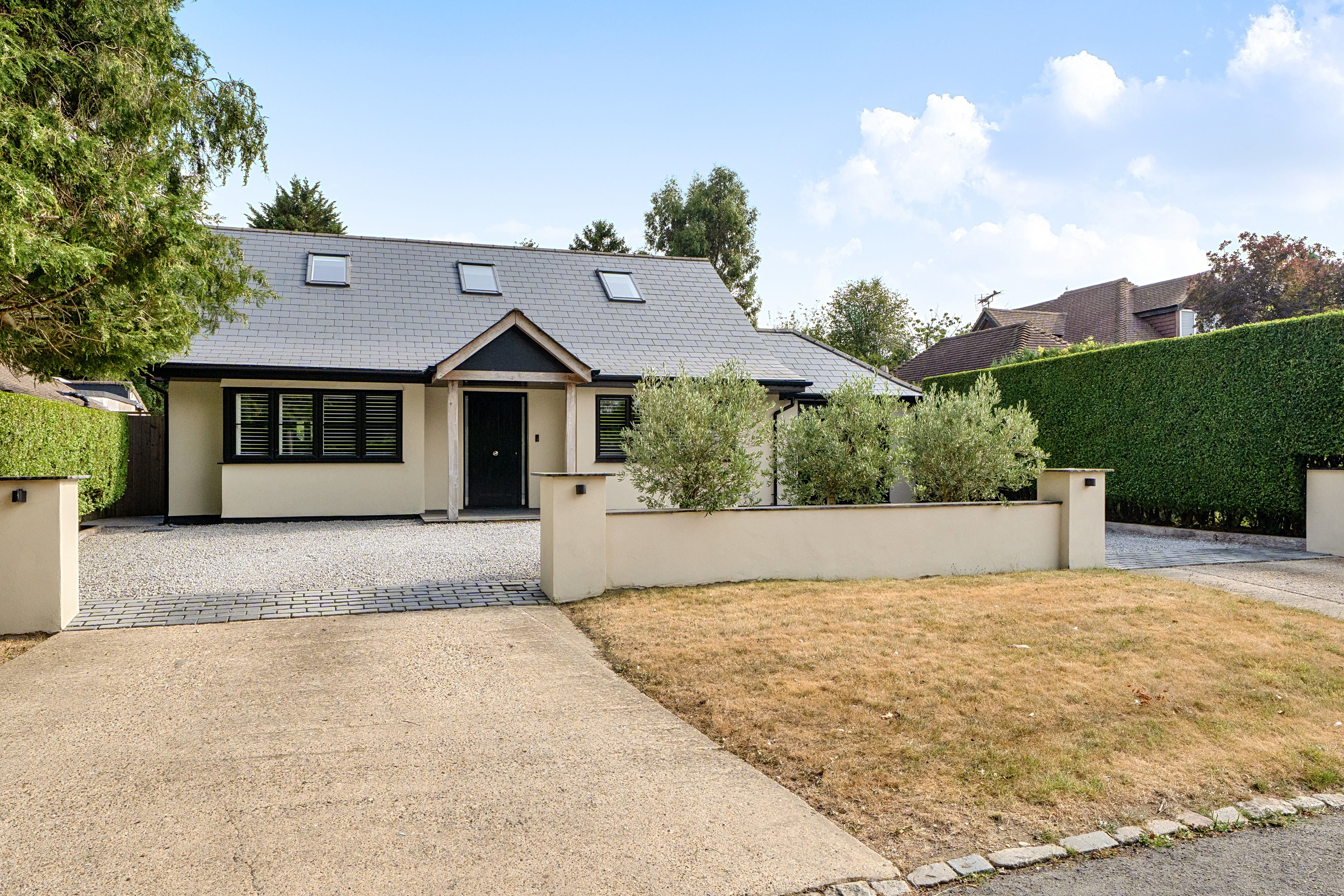 Leazes Avenue, Chaldon, CR3