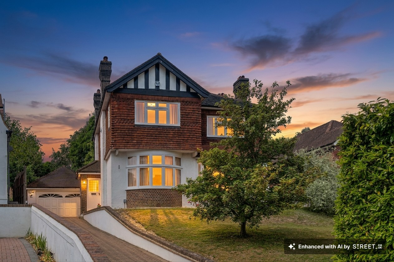 Manor Way, Purley, CR8