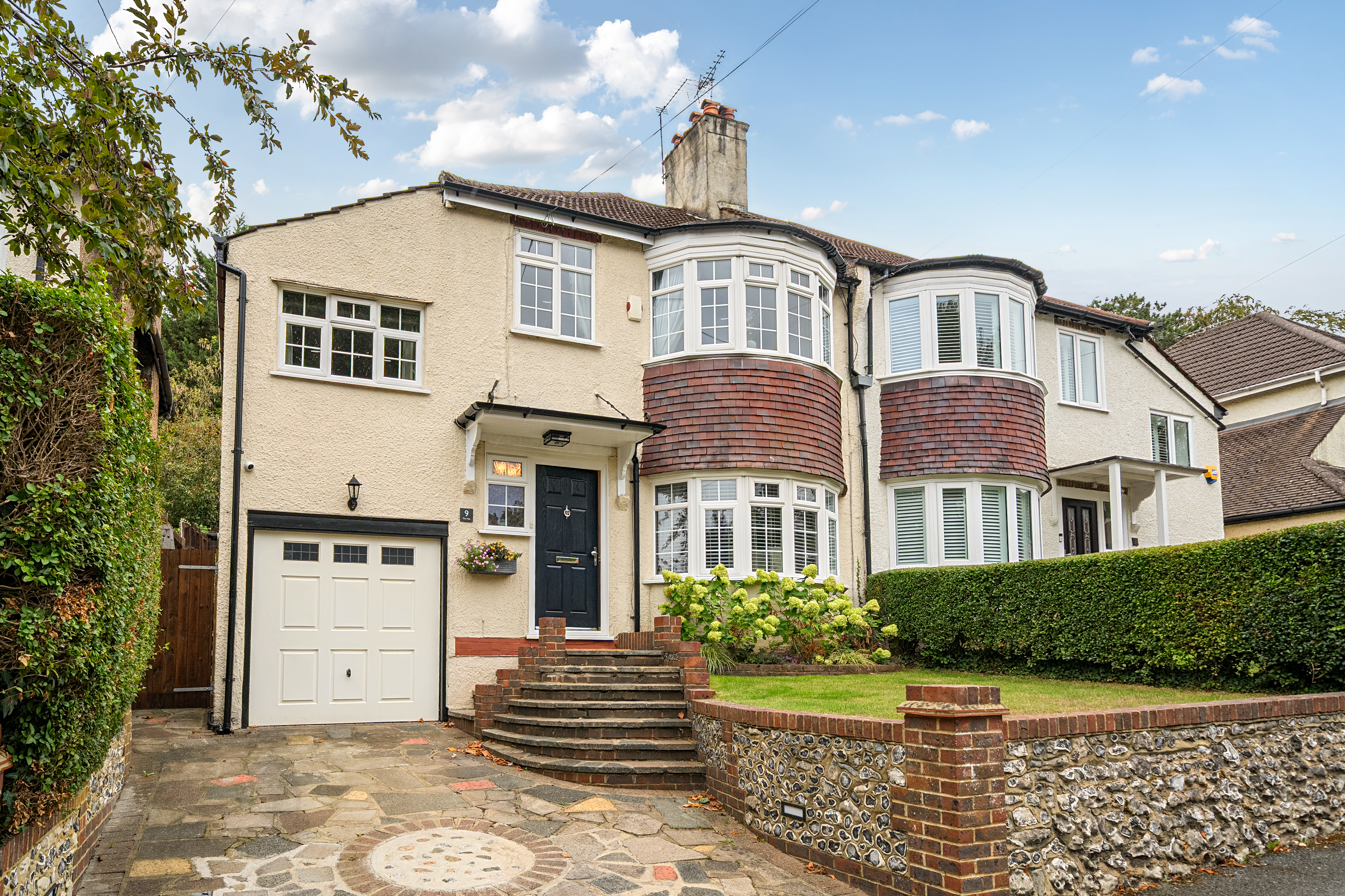 The Vale, Coulsdon, CR5