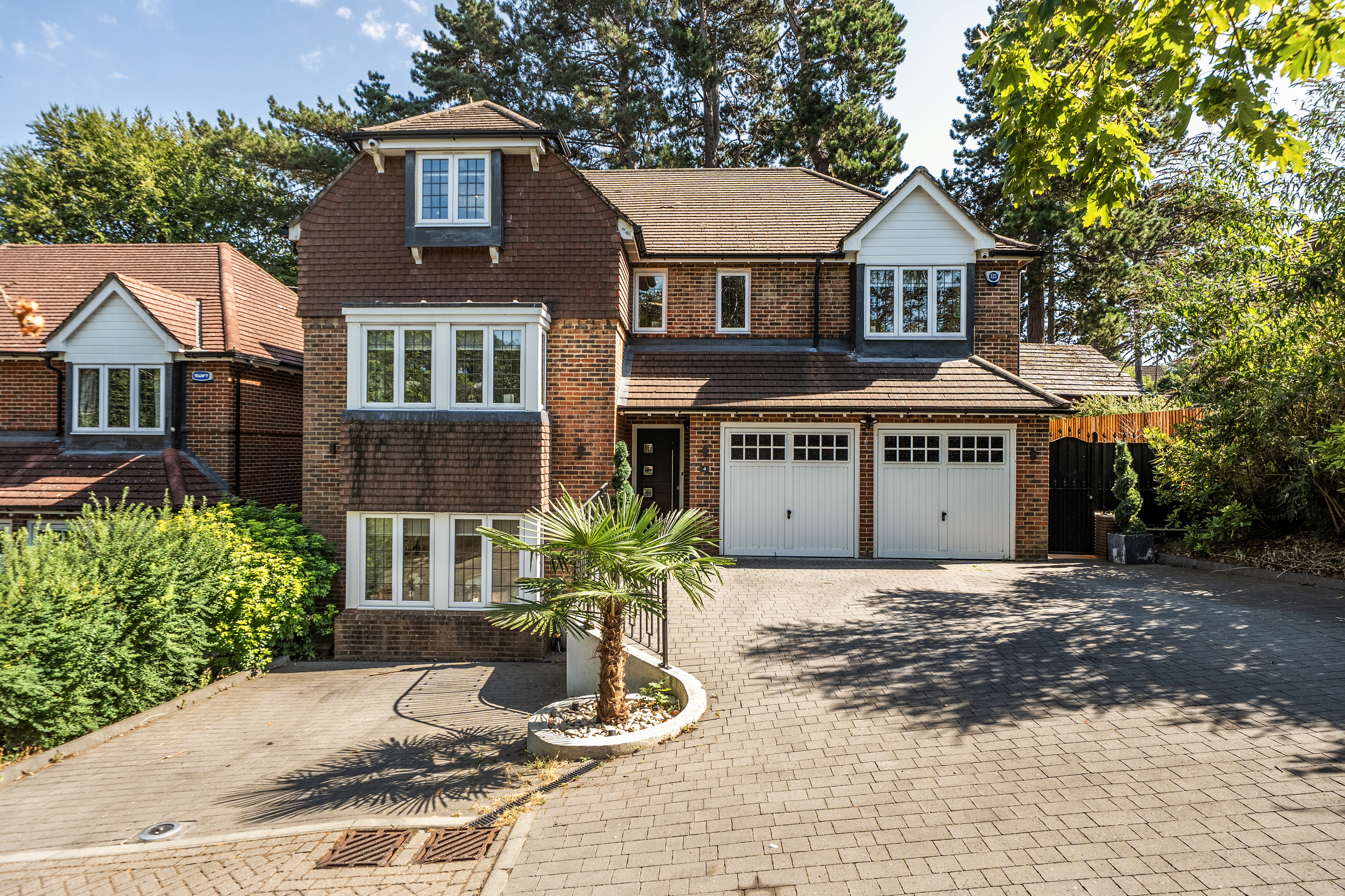 Redtiles Gardens, Kenley, CR8