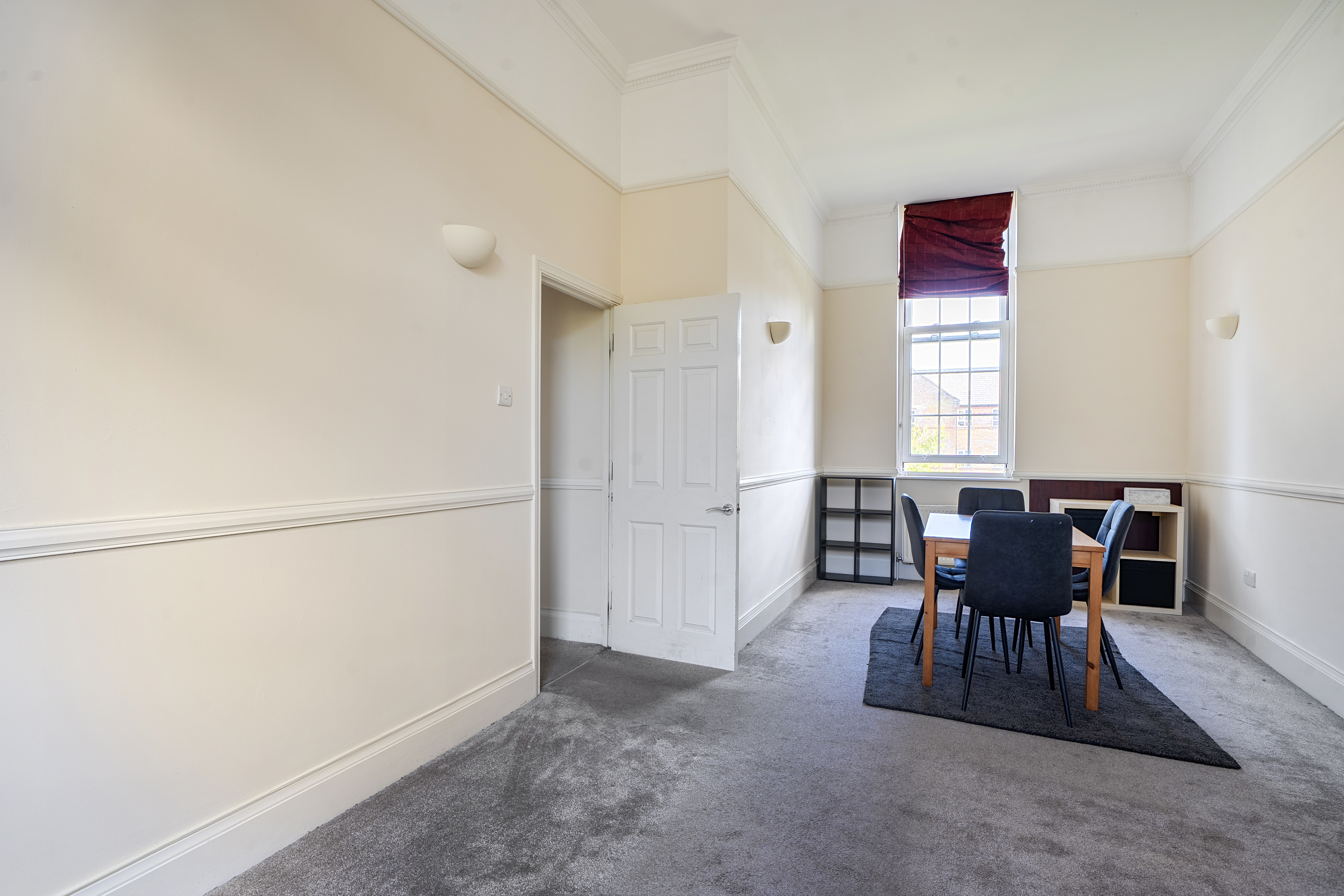 Brigade Place, Caterham, CR3, photo 5