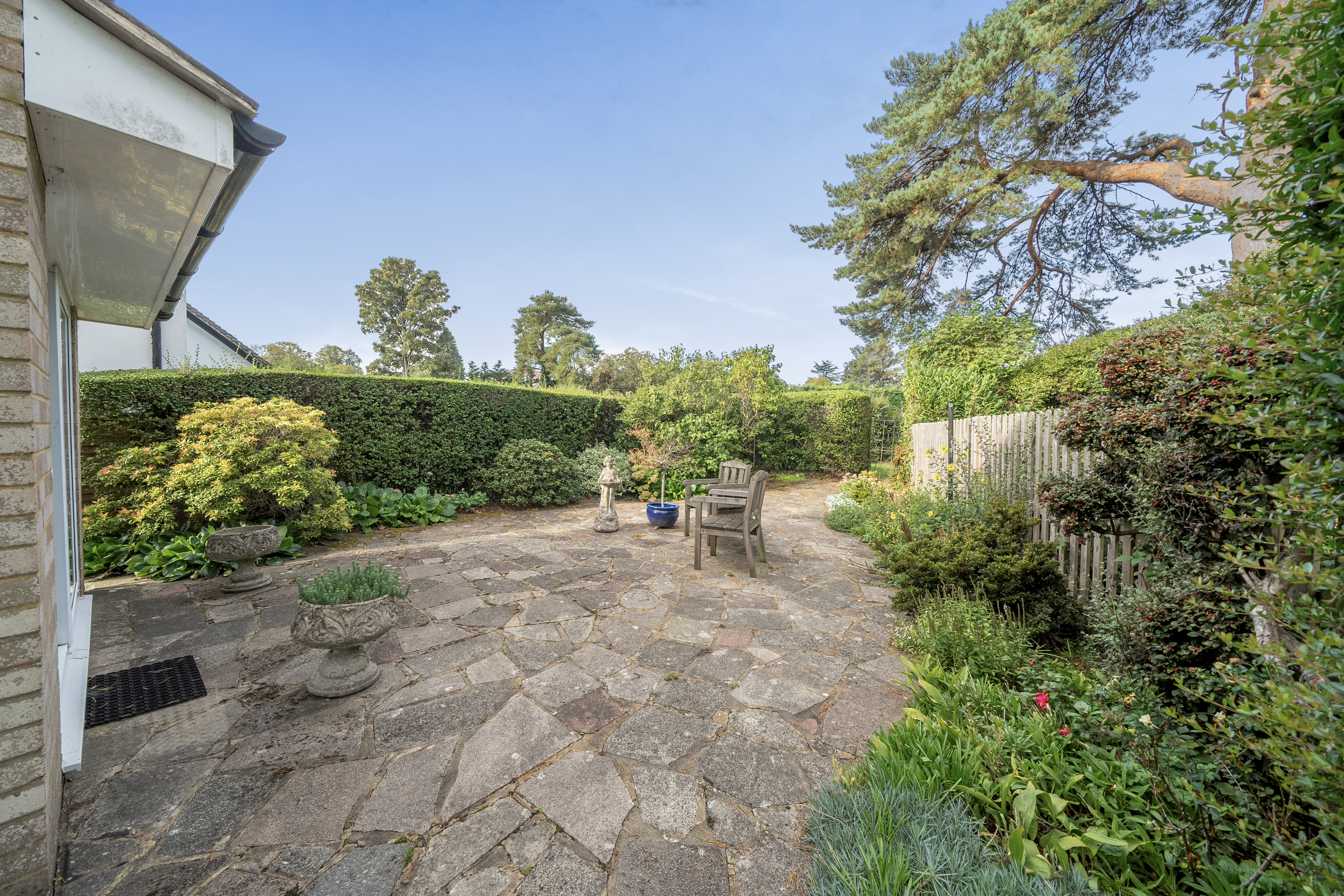 Slines Oak Road, Woldingham, CR3, photo 3