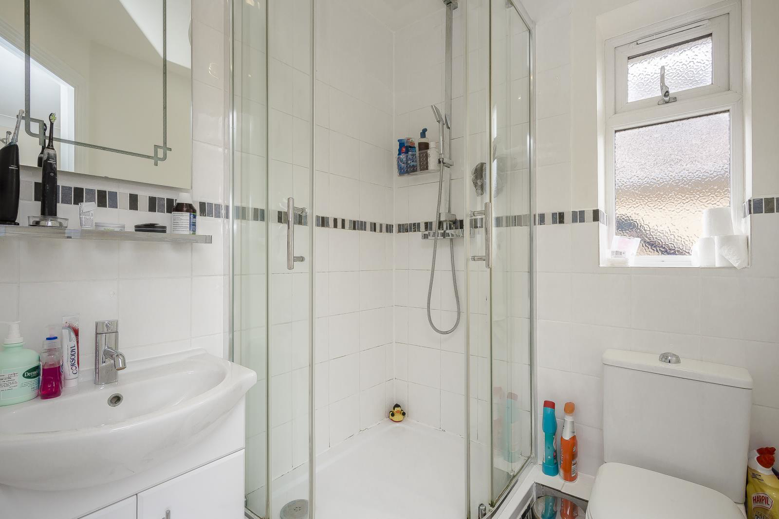 St. Lawrence Way, Caterham, CR3, photo 6