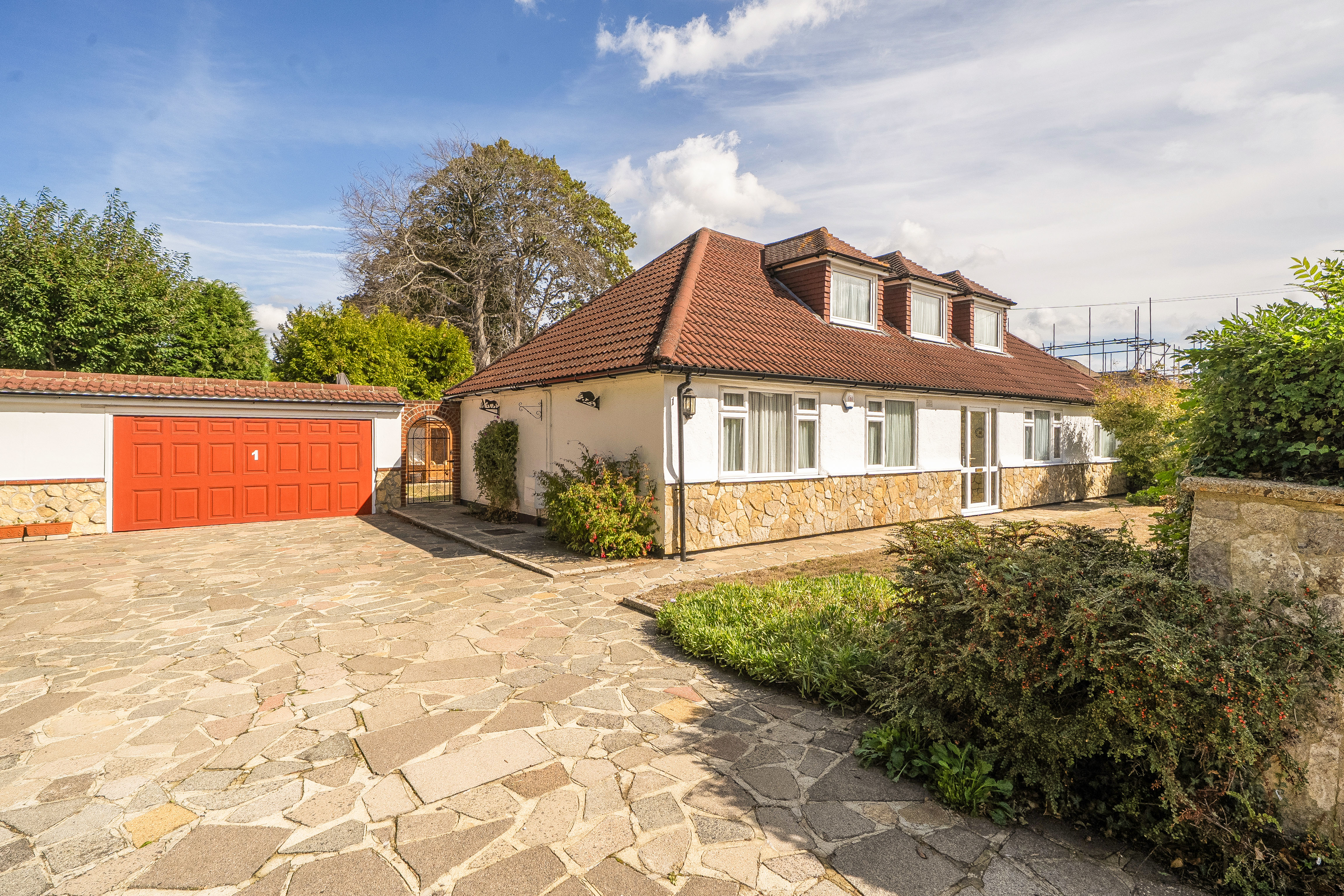 Eglise Road, Warlingham, CR6