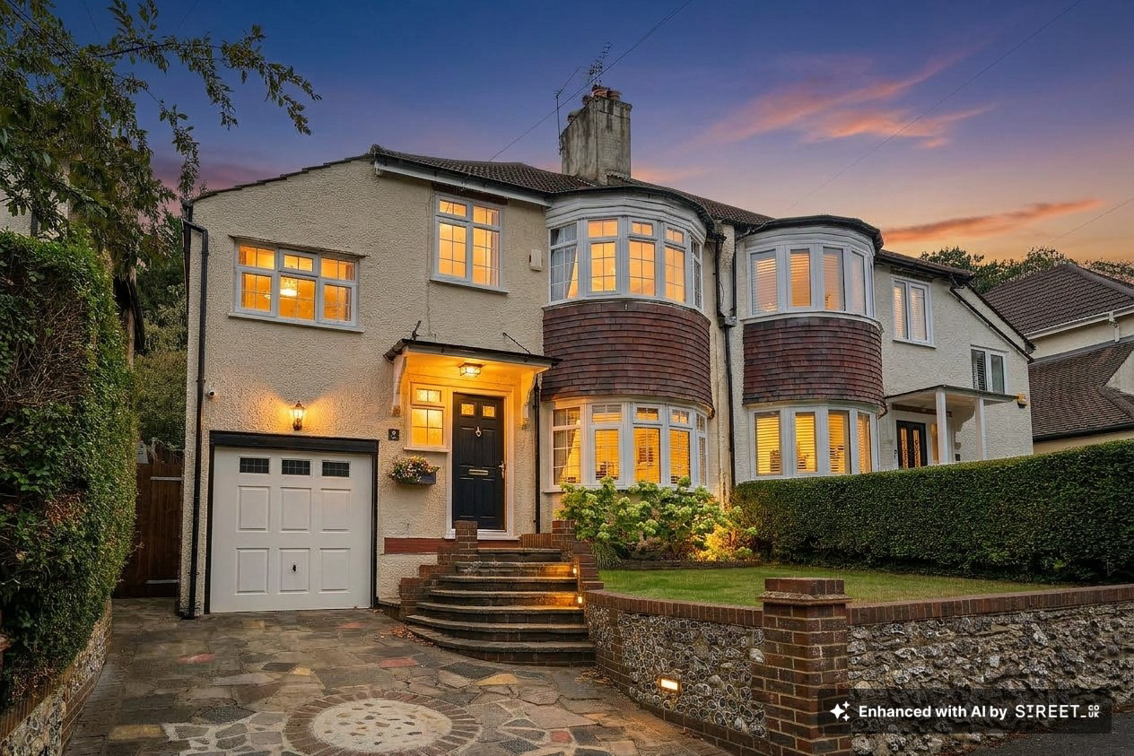 The Vale, Coulsdon, CR5