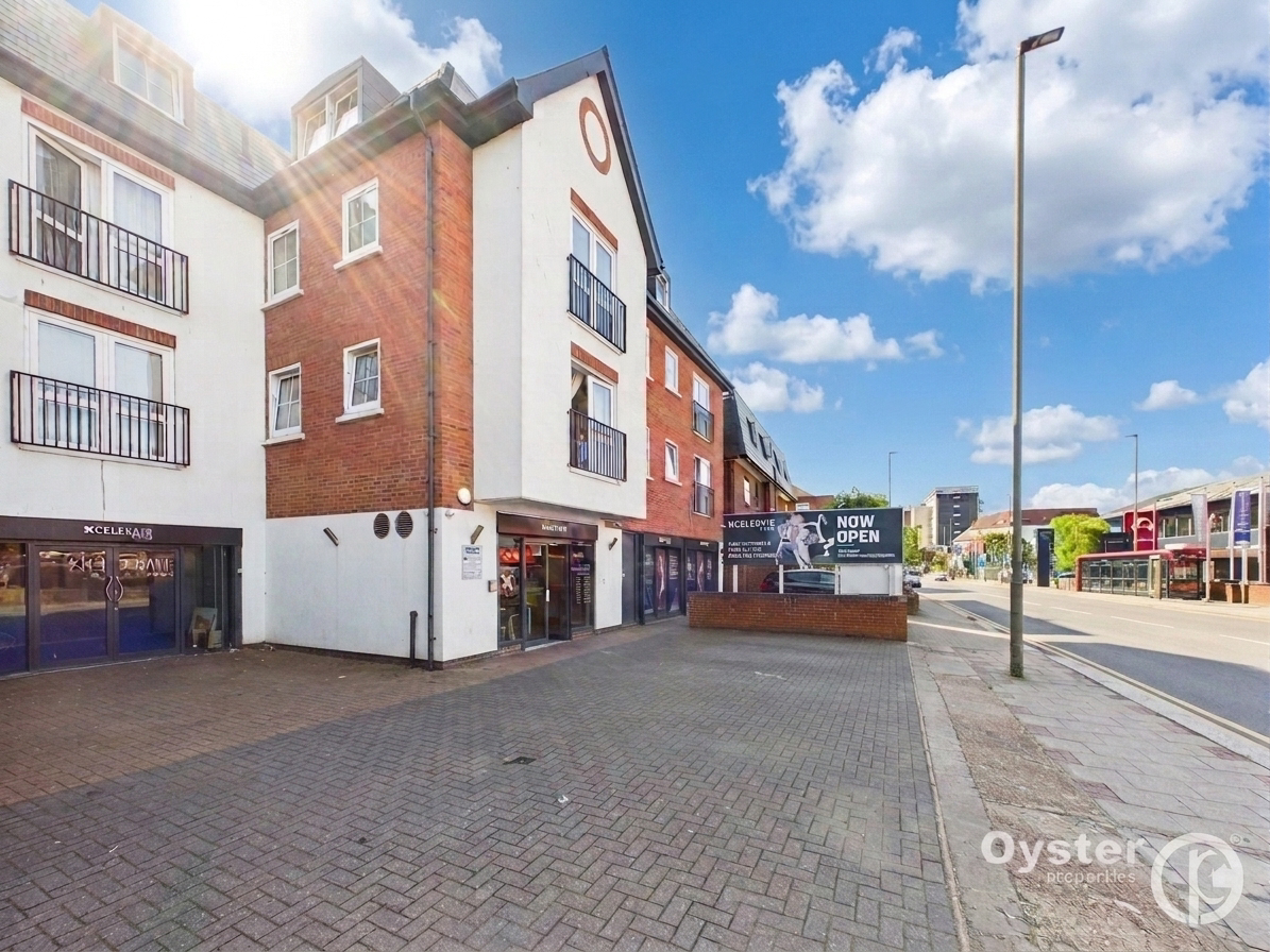 Burnt Oak Broadway, Edgware, HA8