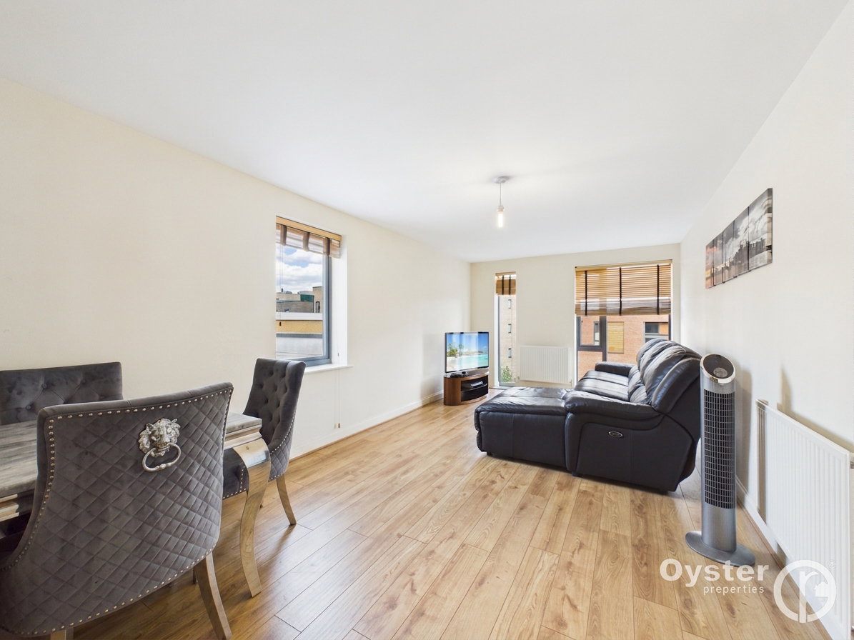 Mornington Close, Harvil Court, NW9, photo 7