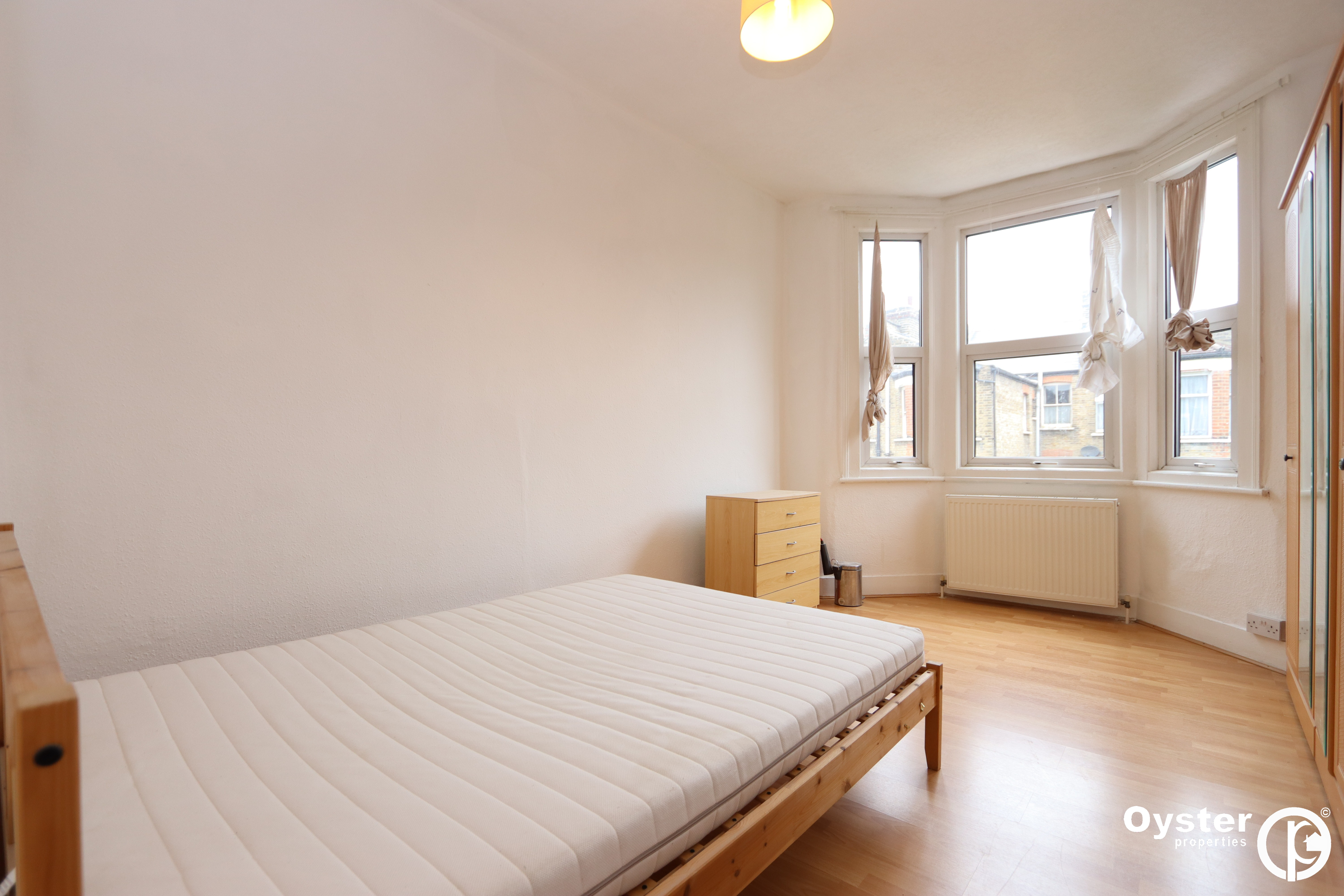 Woodside Gardens, London, N17, photo 3