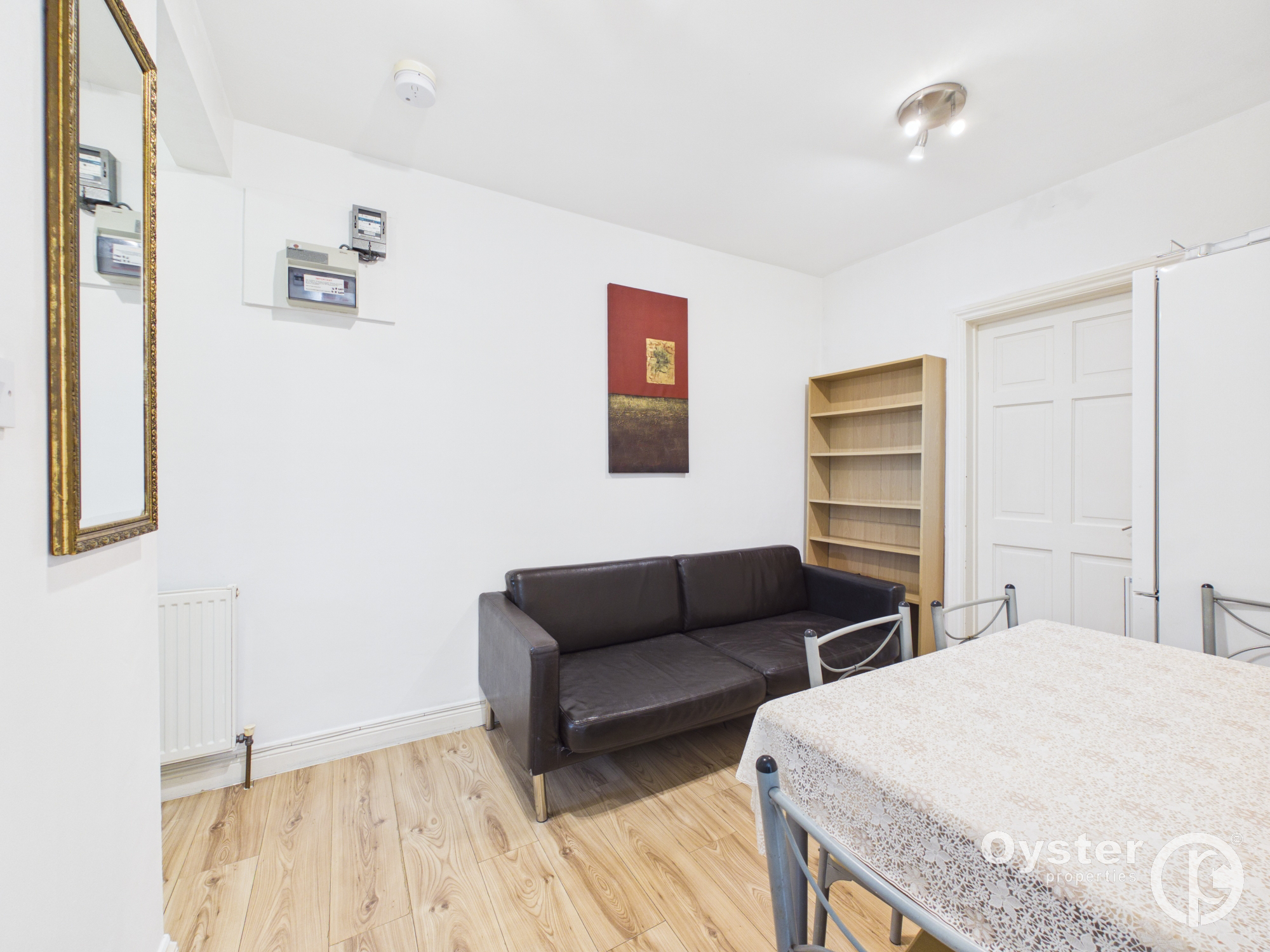 Edgware Road, London, NW9, photo 4