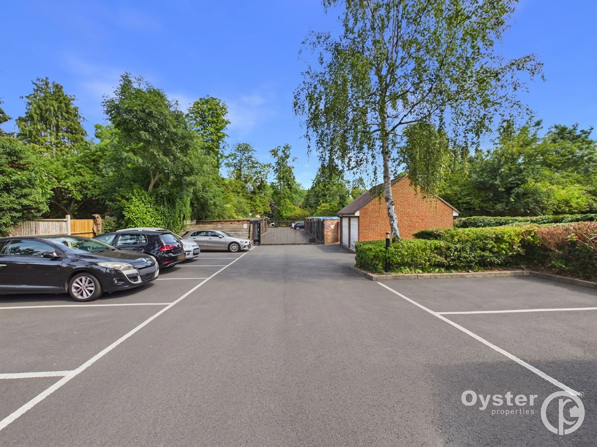 Uxbridge Road, Cygnet House Uxbridge Road, HA7, photo 16