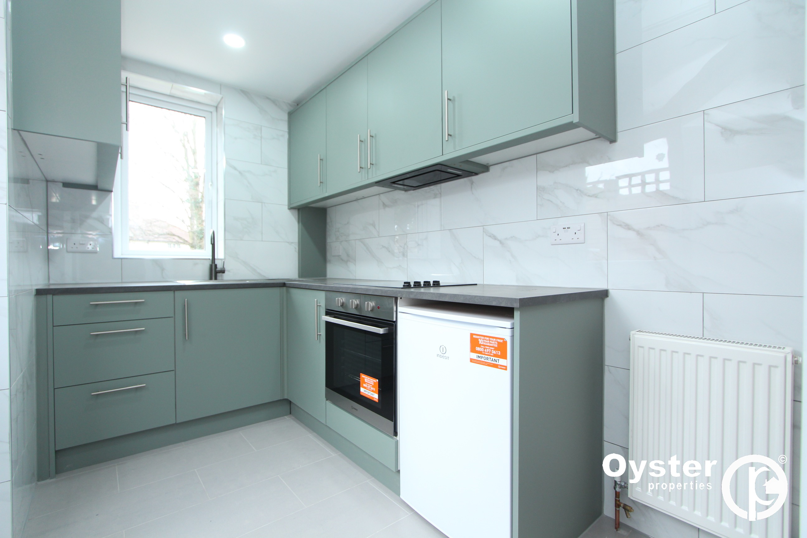 Deans Lane, Edgware, HA8