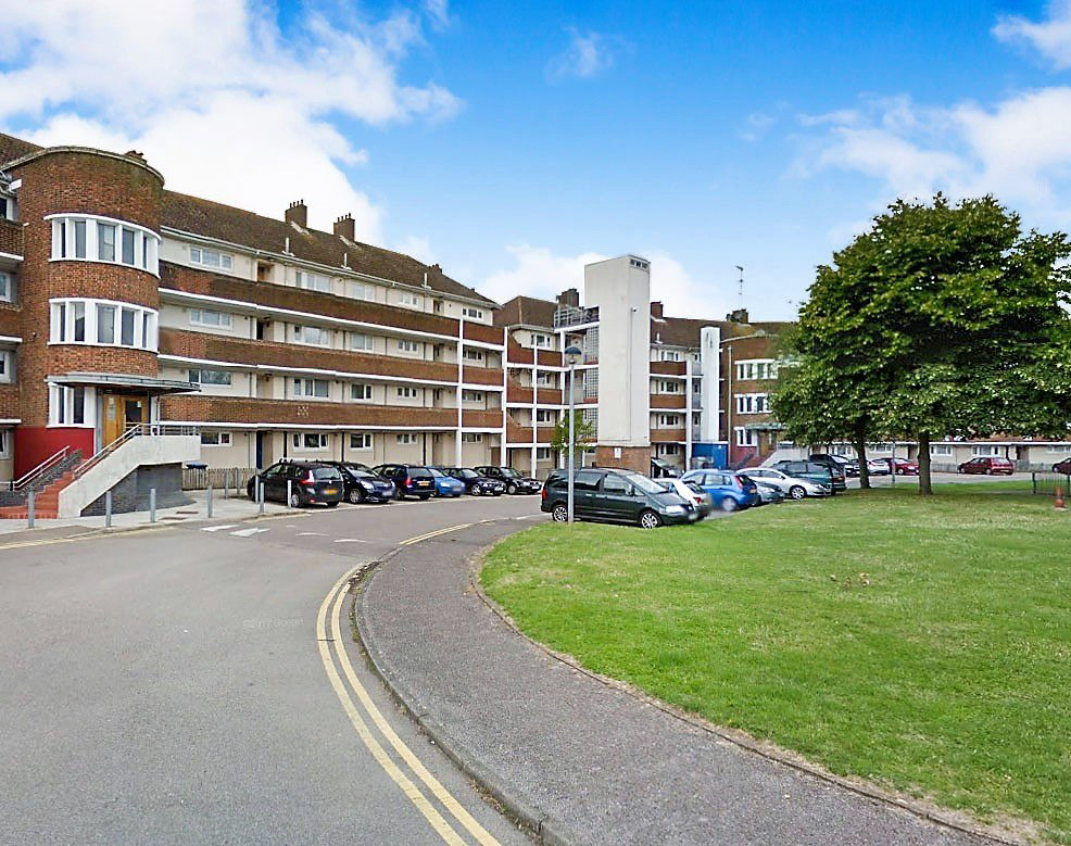 Marian Way, Keir Hardie House Marian Way, NW10, photo 9