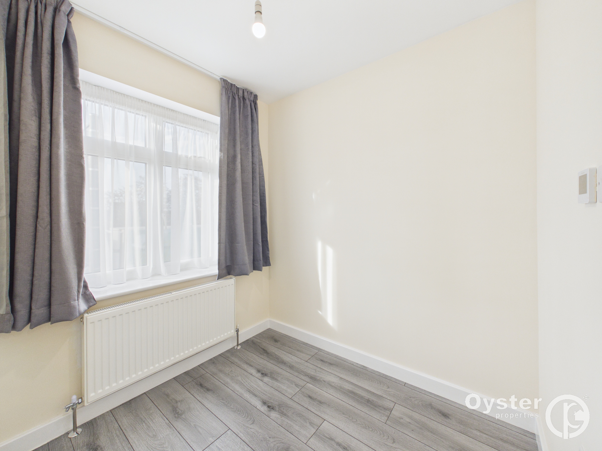 North Circular Road, London, NW2, photo 9