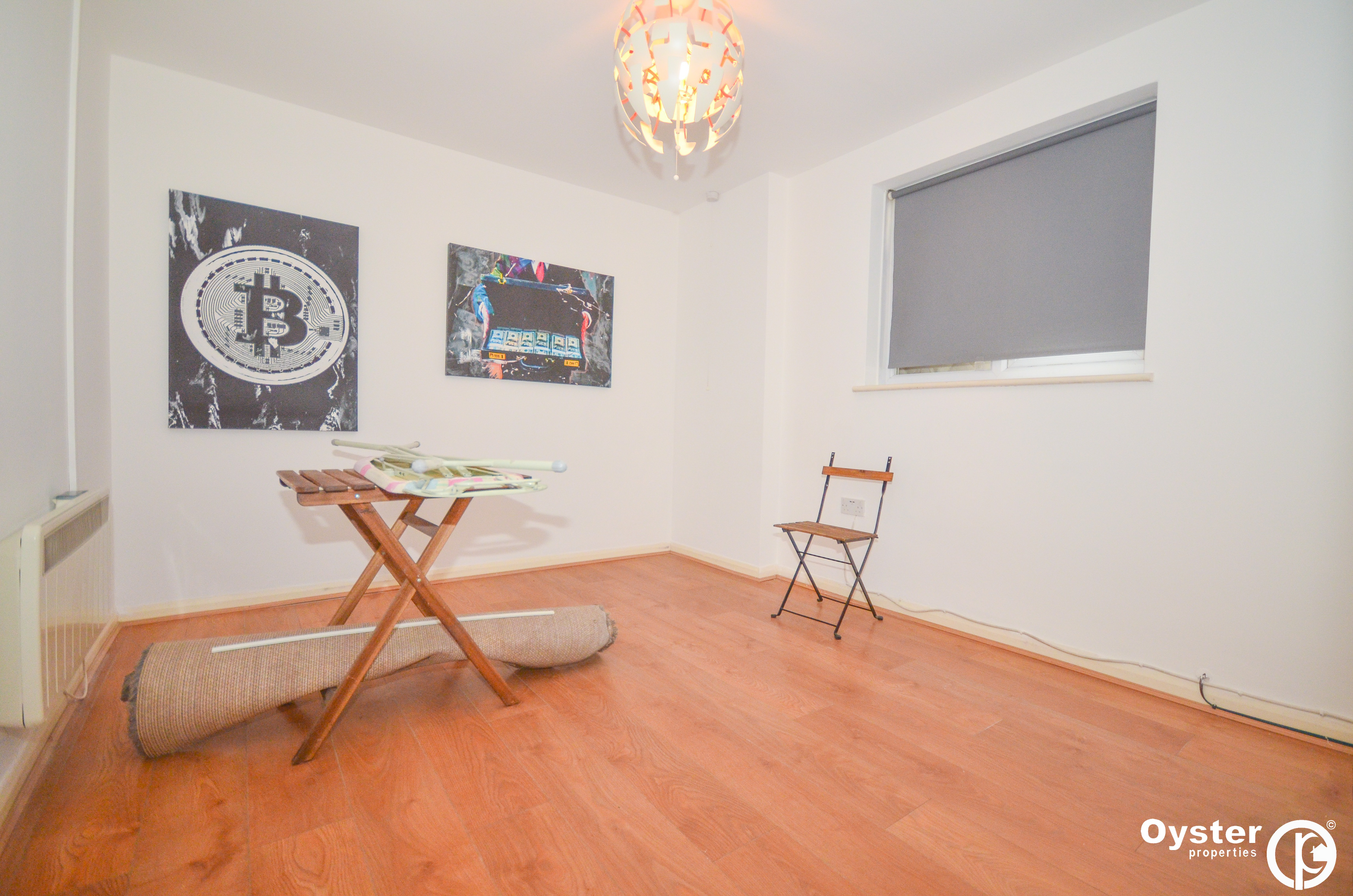High Road, London, N12, photo 3