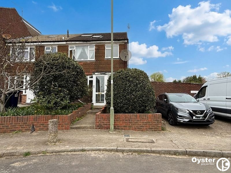 Brunswick Park Gardens, London, N11