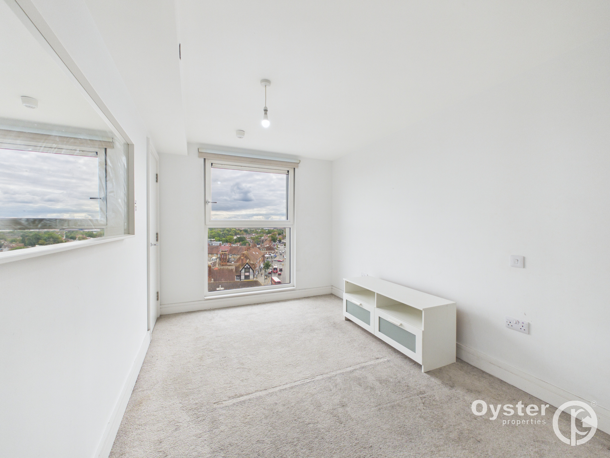 Station Road, Premier House, HA8, photo 3