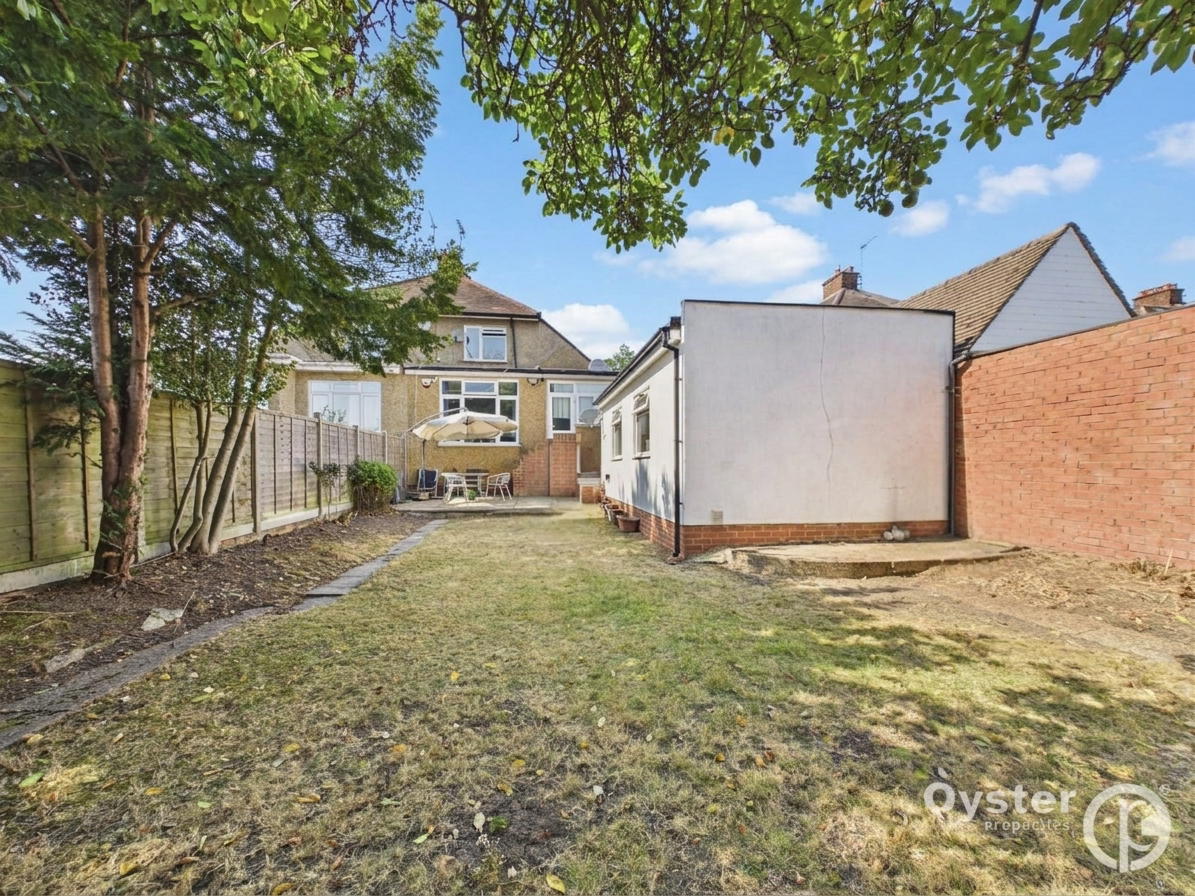 Porlock Avenue, Harrow, HA2, photo 10